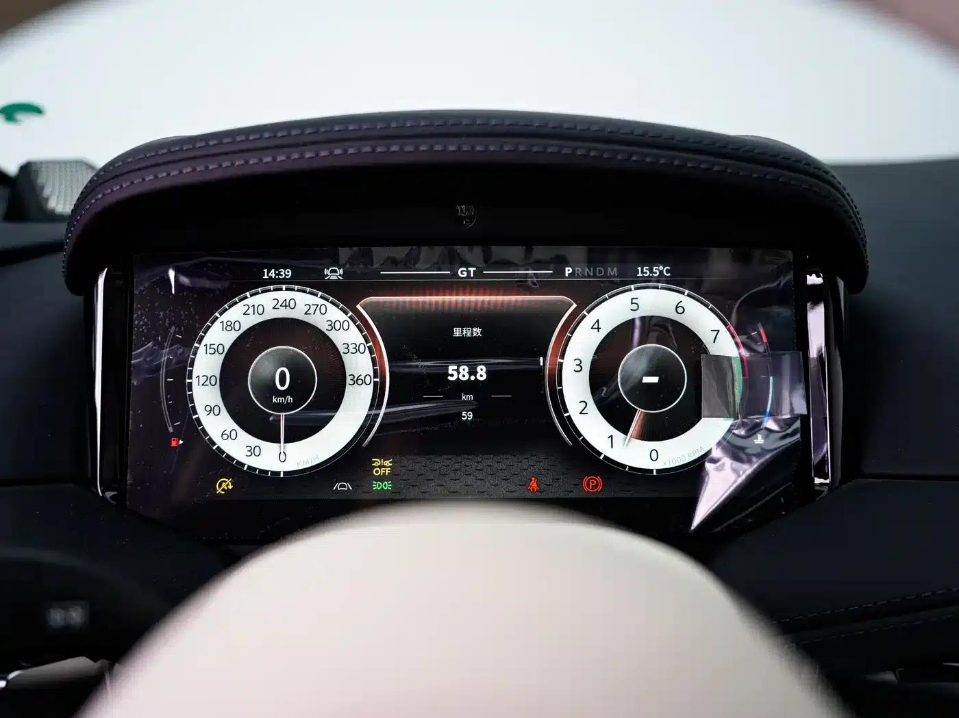 Aston Martin DB12 2025 4.0T V8 Volante — миниатюра 14