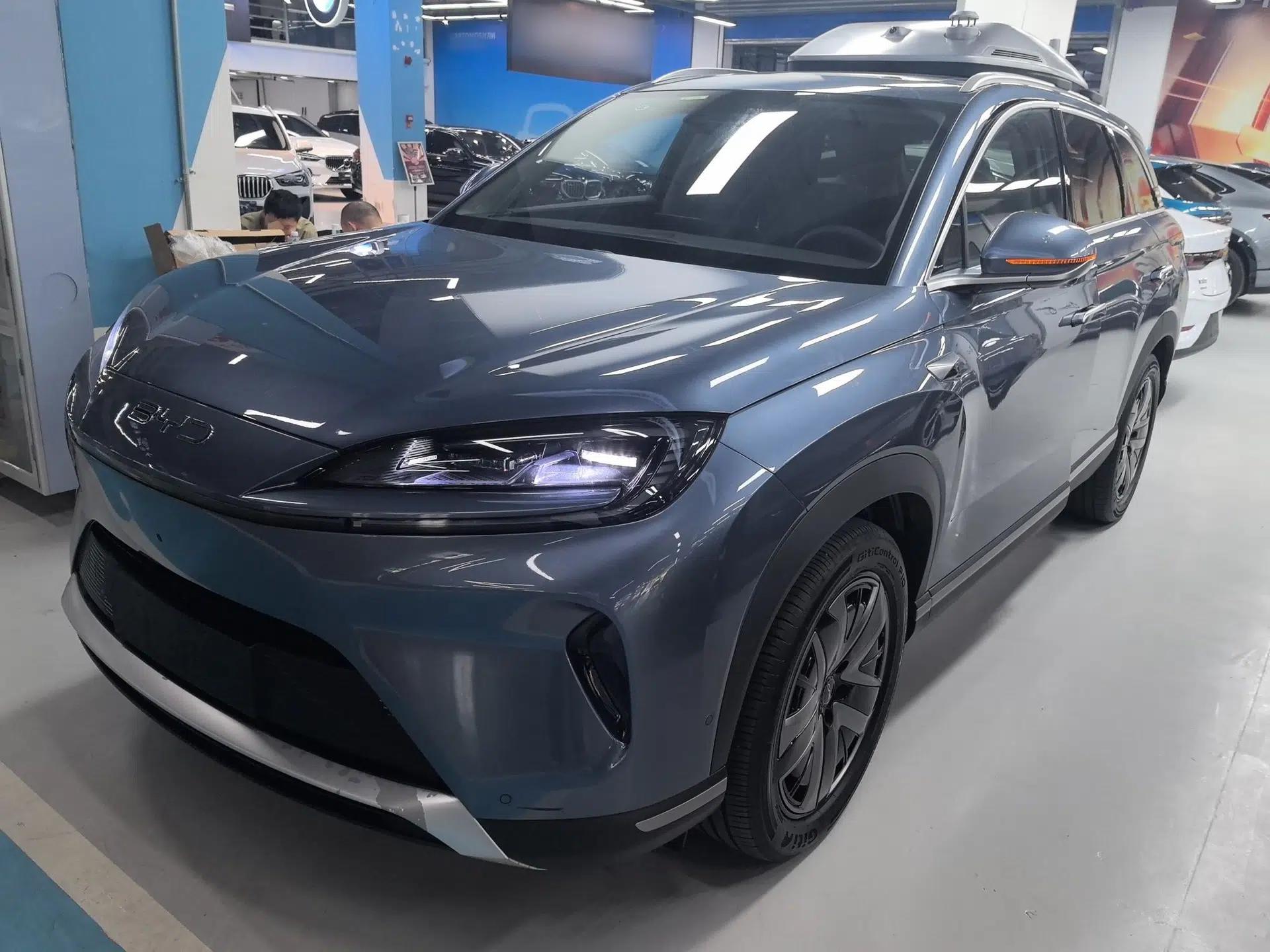BYD Sealion 07 DM-i 2025 150 Flagship+ Edition — миниатюра 1