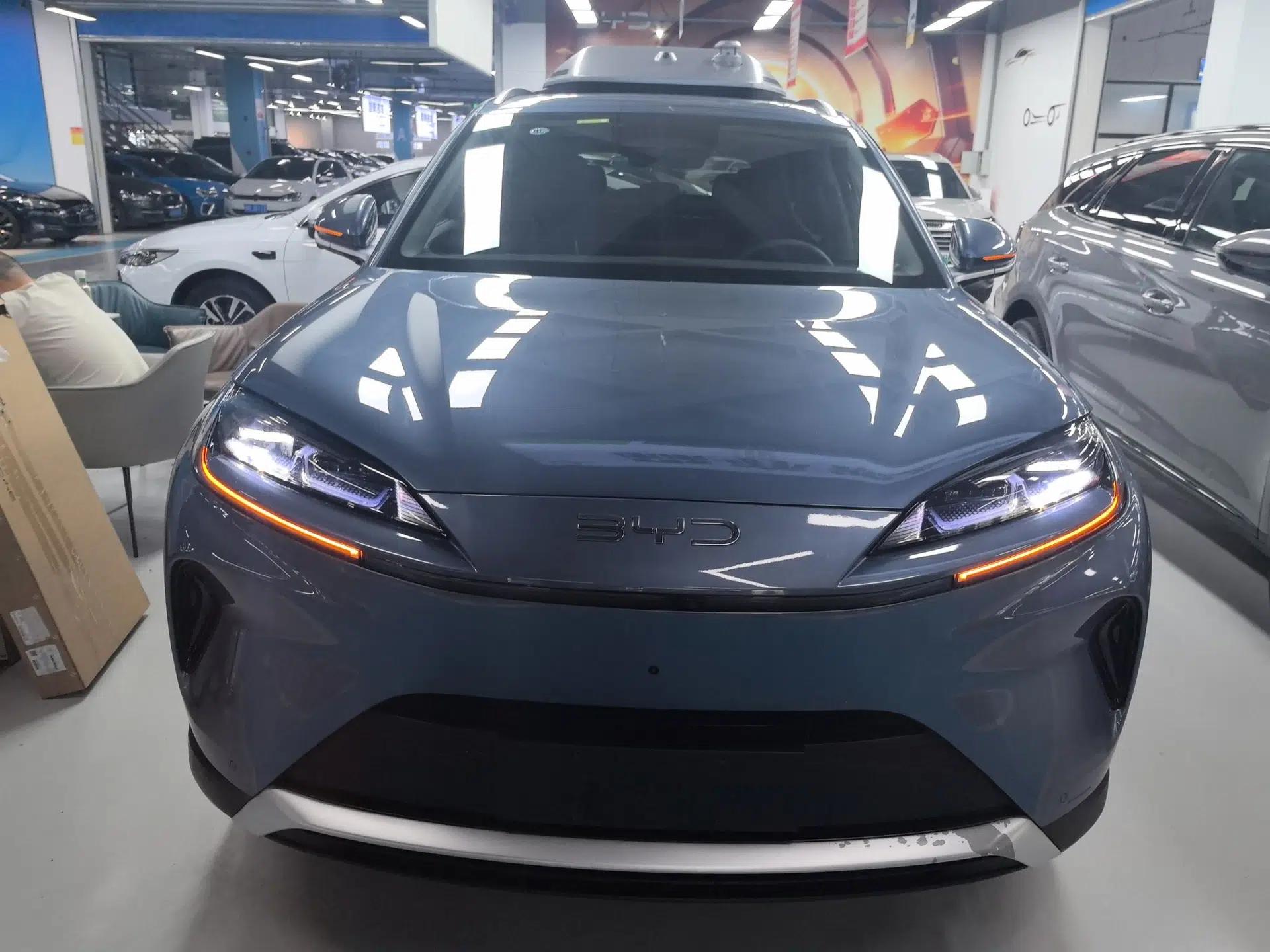BYD Sealion 07 DM-i 2025 150 Flagship+ Edition — миниатюра 2