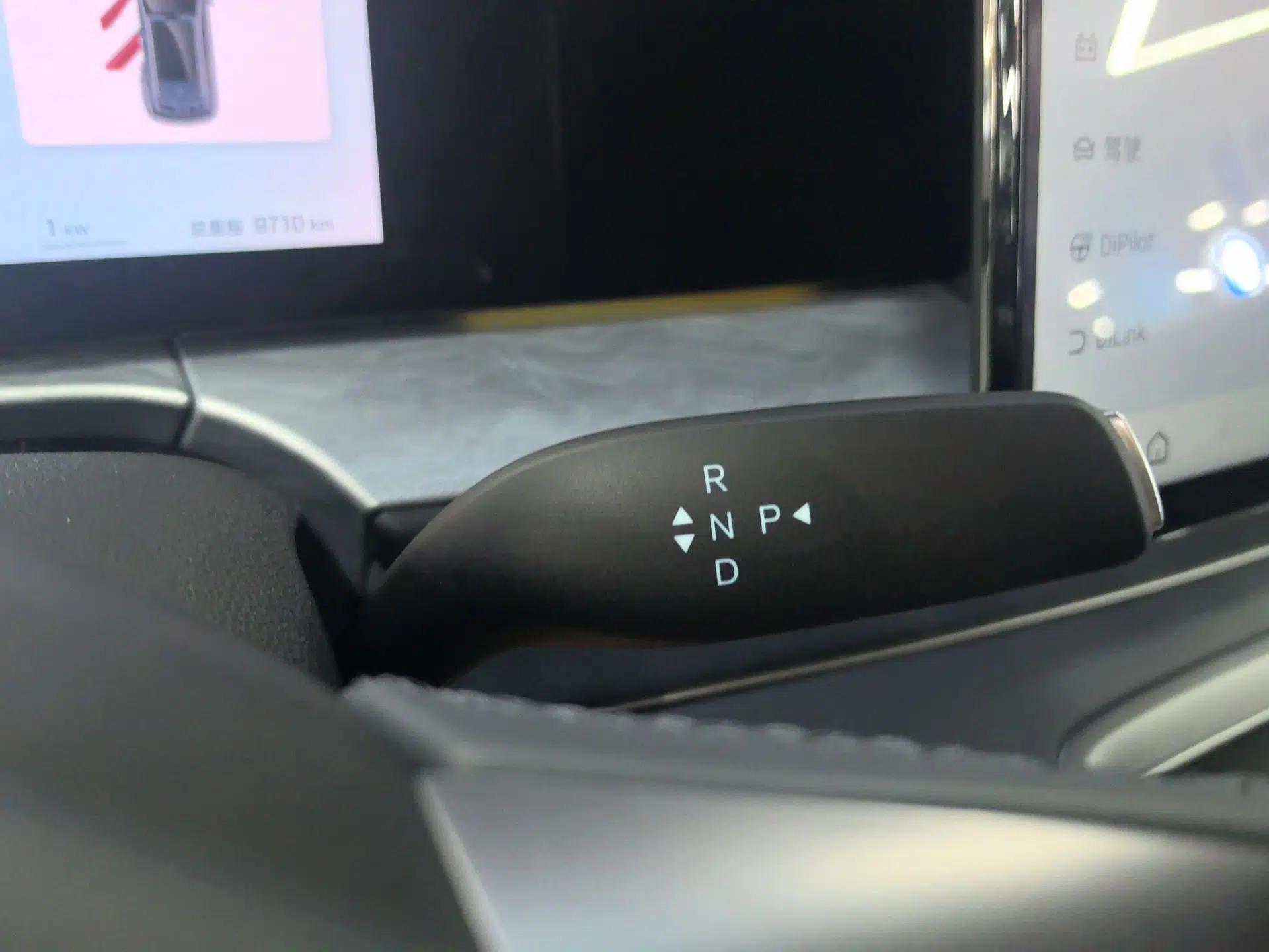 BYD Sealion 07 DM-i 2025 150 Flagship+ Edition — миниатюра 17