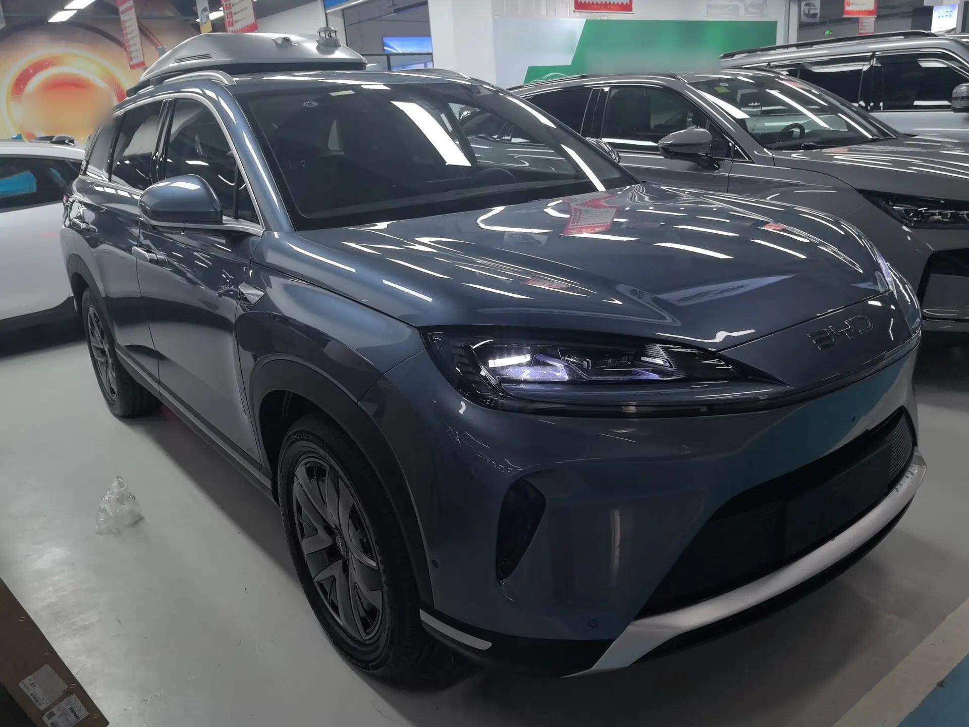 BYD Sealion 07 DM-i 2025 150 Flagship+ Edition — миниатюра 3