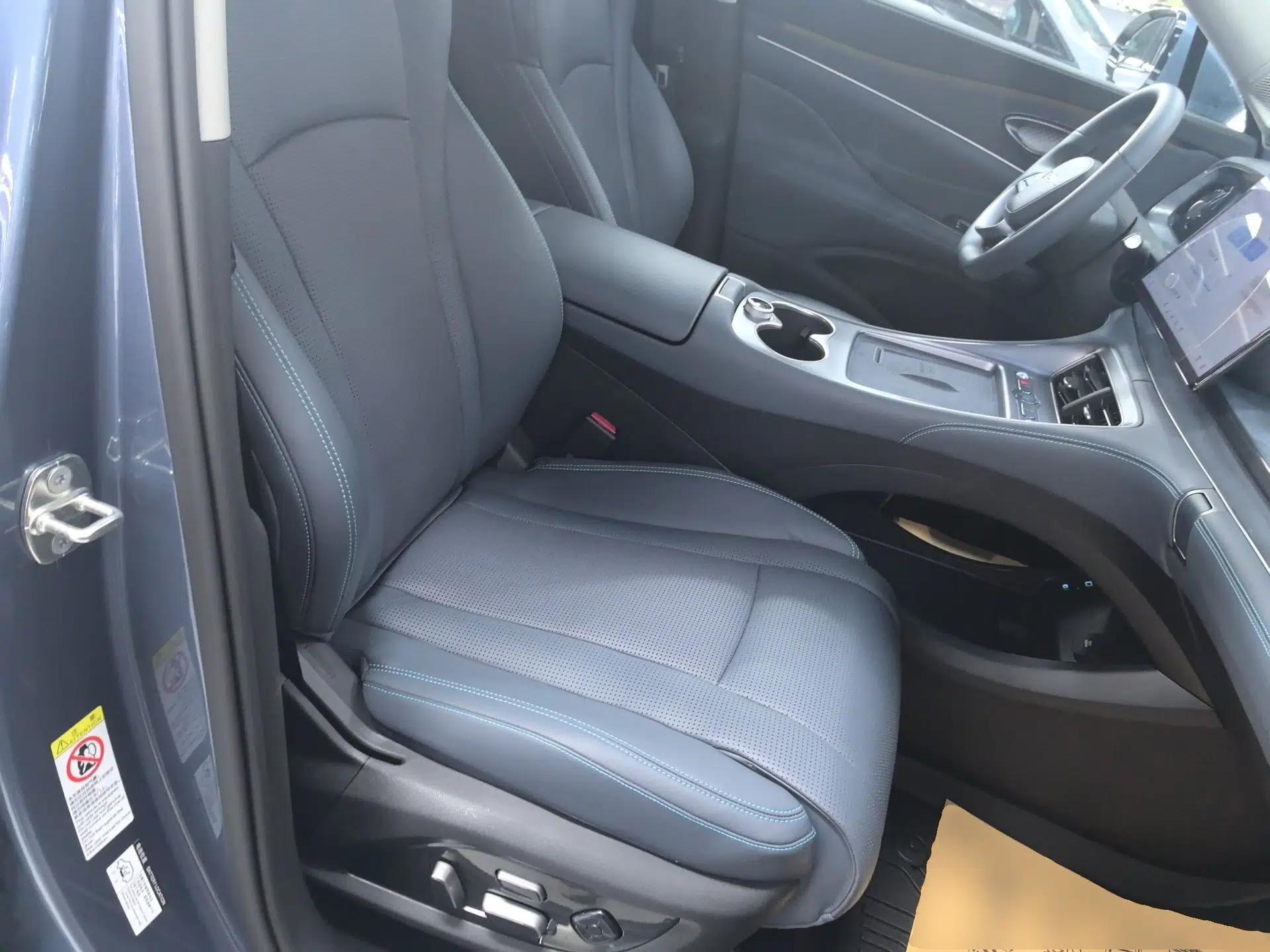 BYD Sealion 07 DM-i 2025 150 Flagship+ Edition — миниатюра 23
