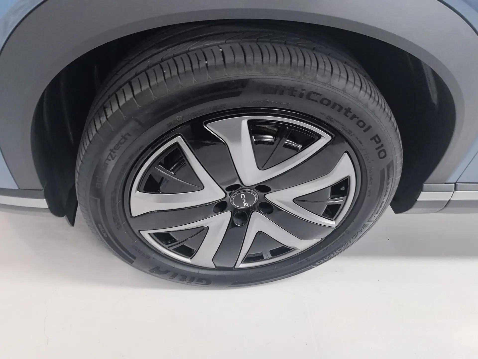 BYD Sealion 07 DM-i 2025 150 Flagship+ Edition — миниатюра 8