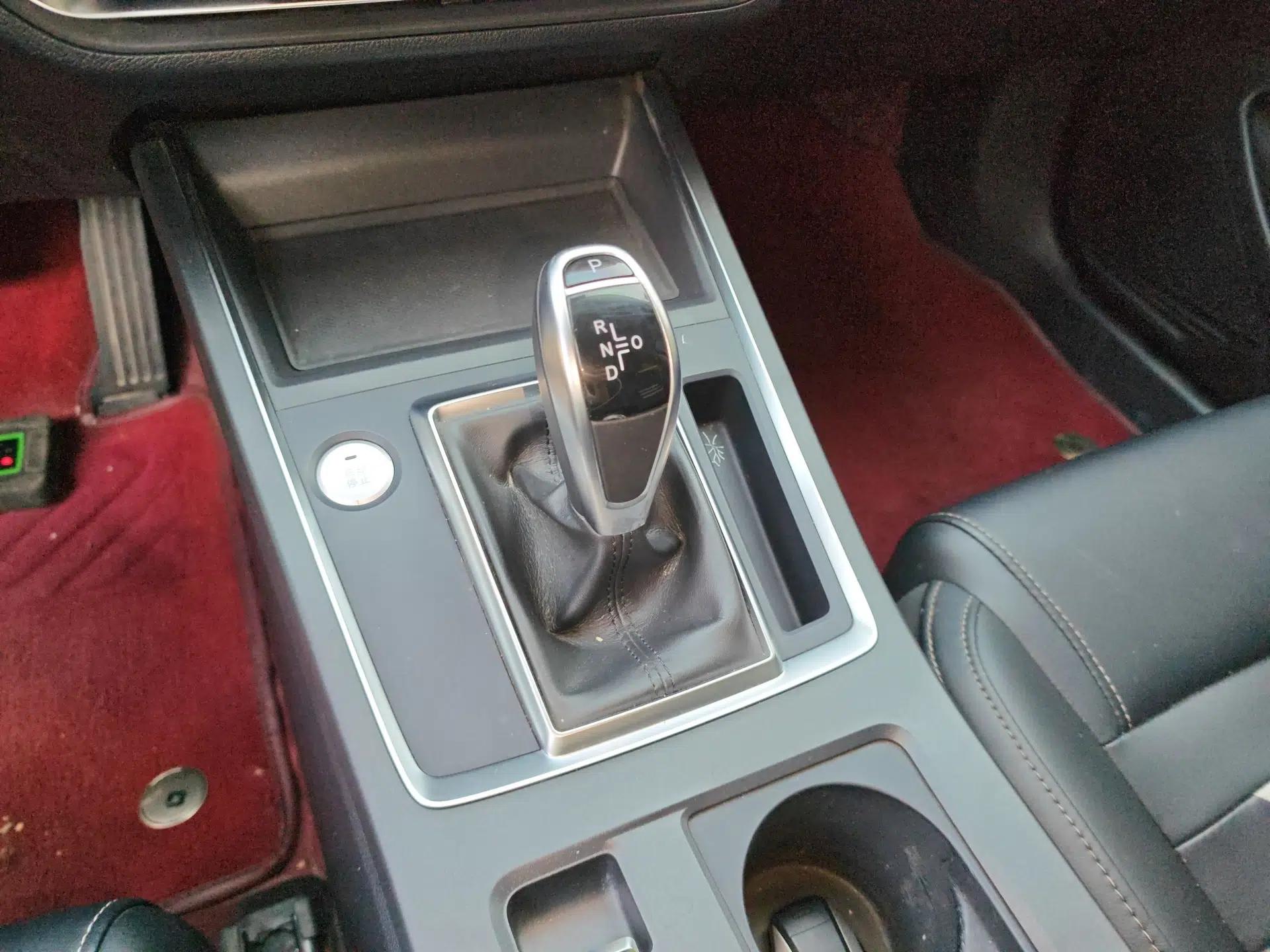 BYD Qin Pro 2018 1.5TI Automatic Smart Connect FENGSHANG Model — миниатюра 16