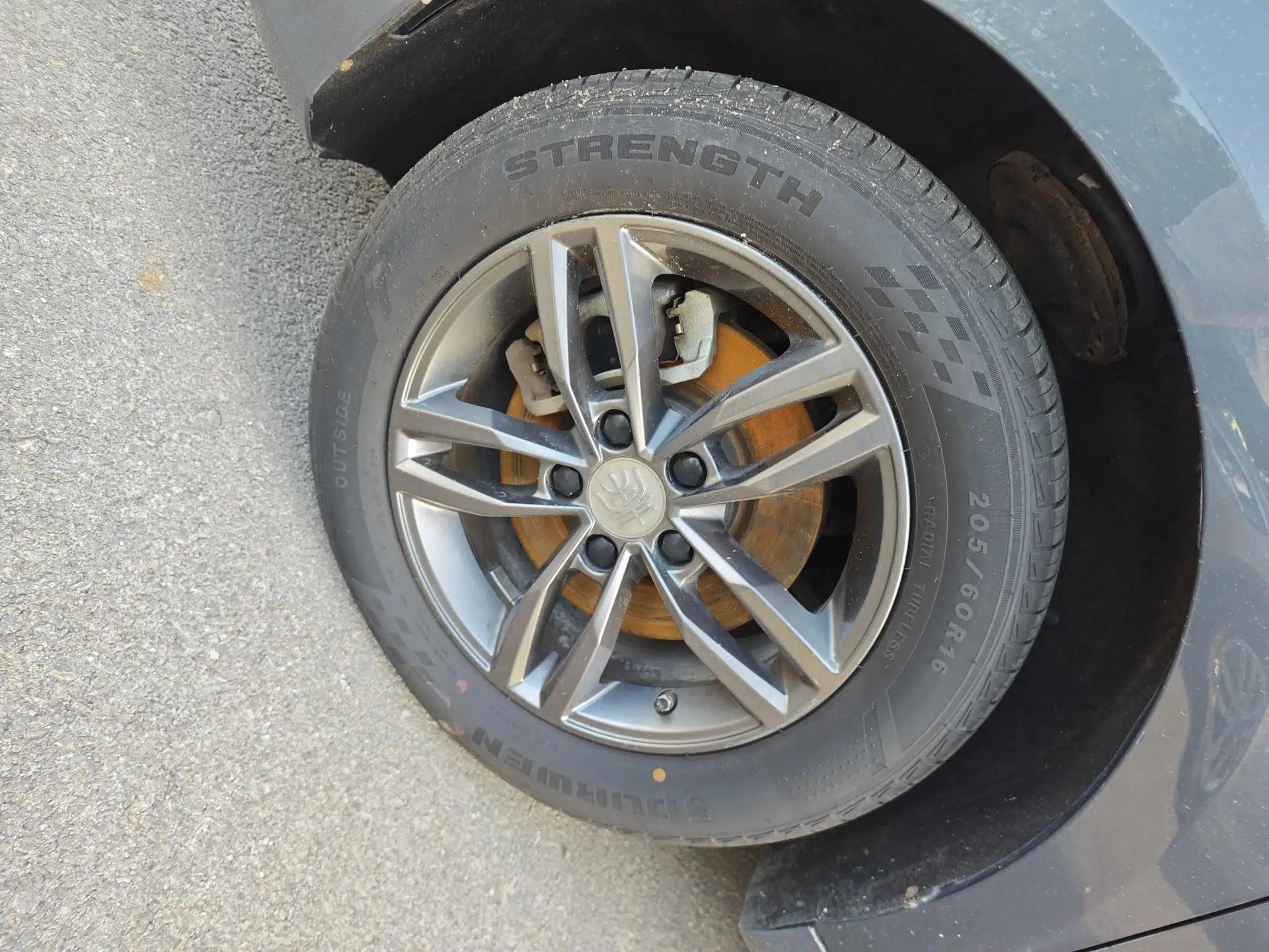 BYD Qin Pro 2018 1.5TI Automatic Smart Connect FENGSHANG Model — миниатюра 9