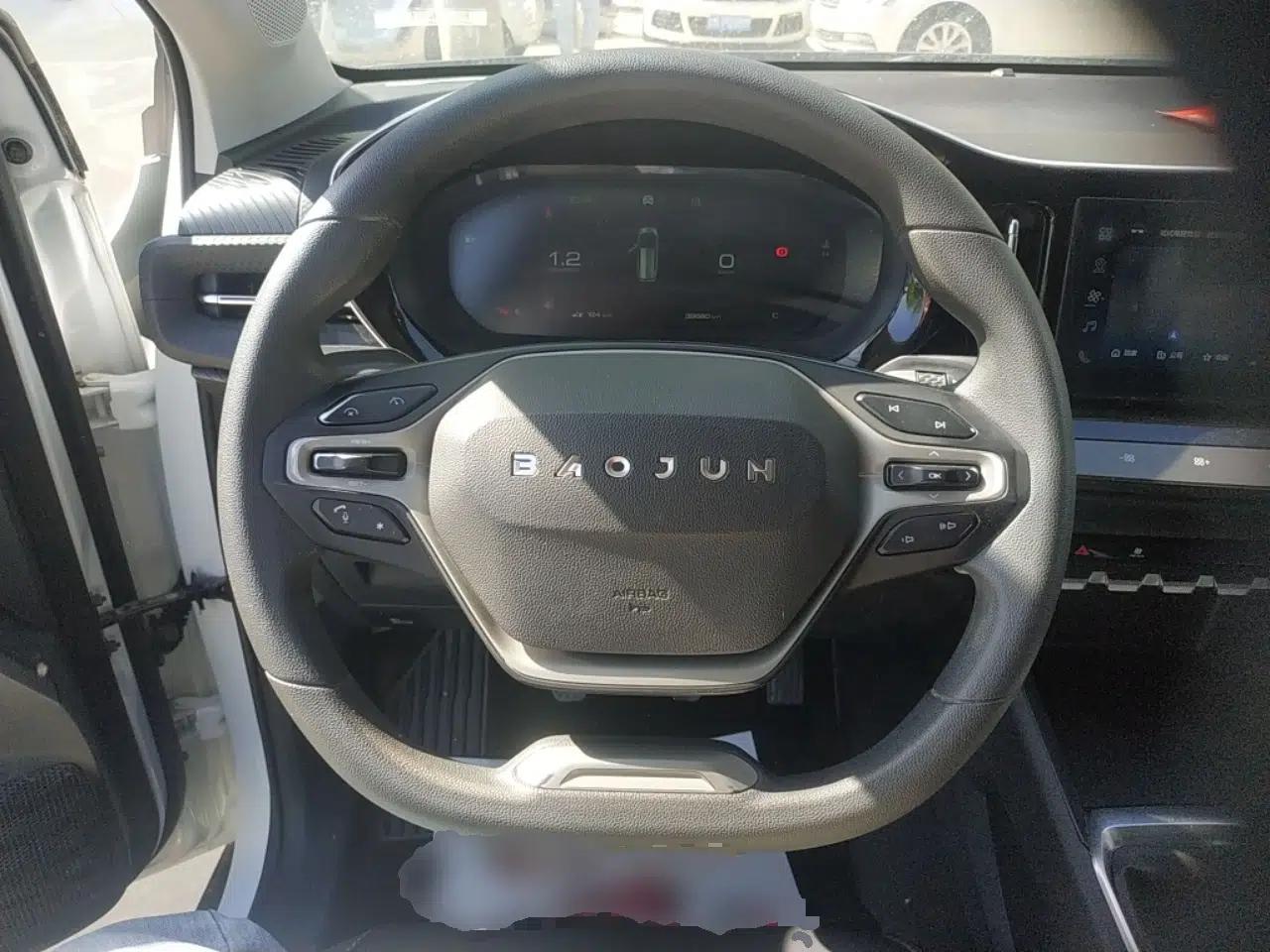 Baojun RM-5 2019 1.5T Manual Elite Version with 24-Hour Online Service 6 Seats — миниатюра 14