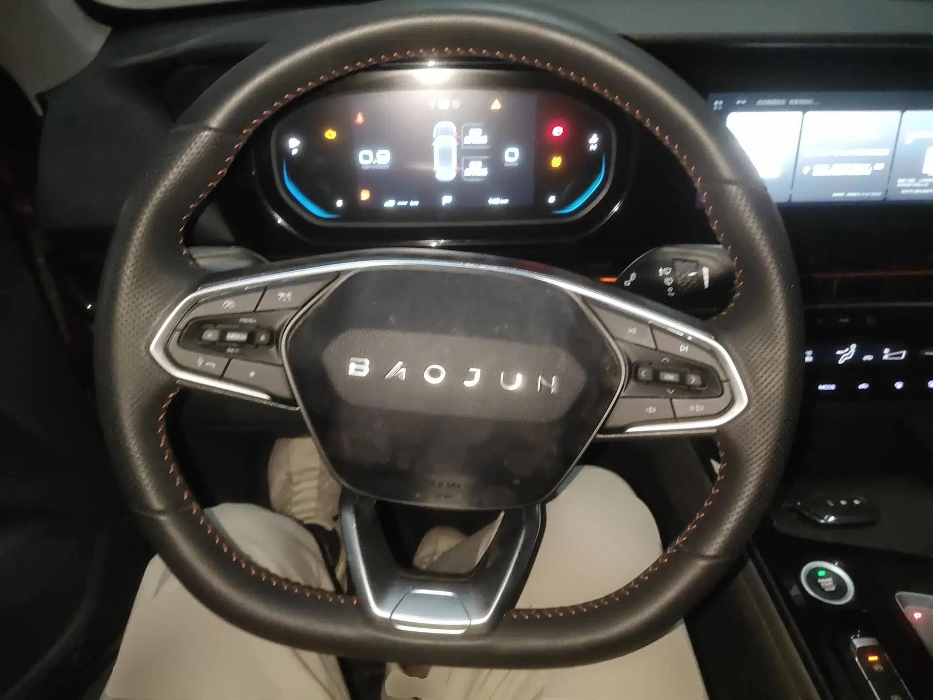 Baojun RC-6 2019 1.5T CVT 24-Hour Online Luxury Edition — миниатюра 14
