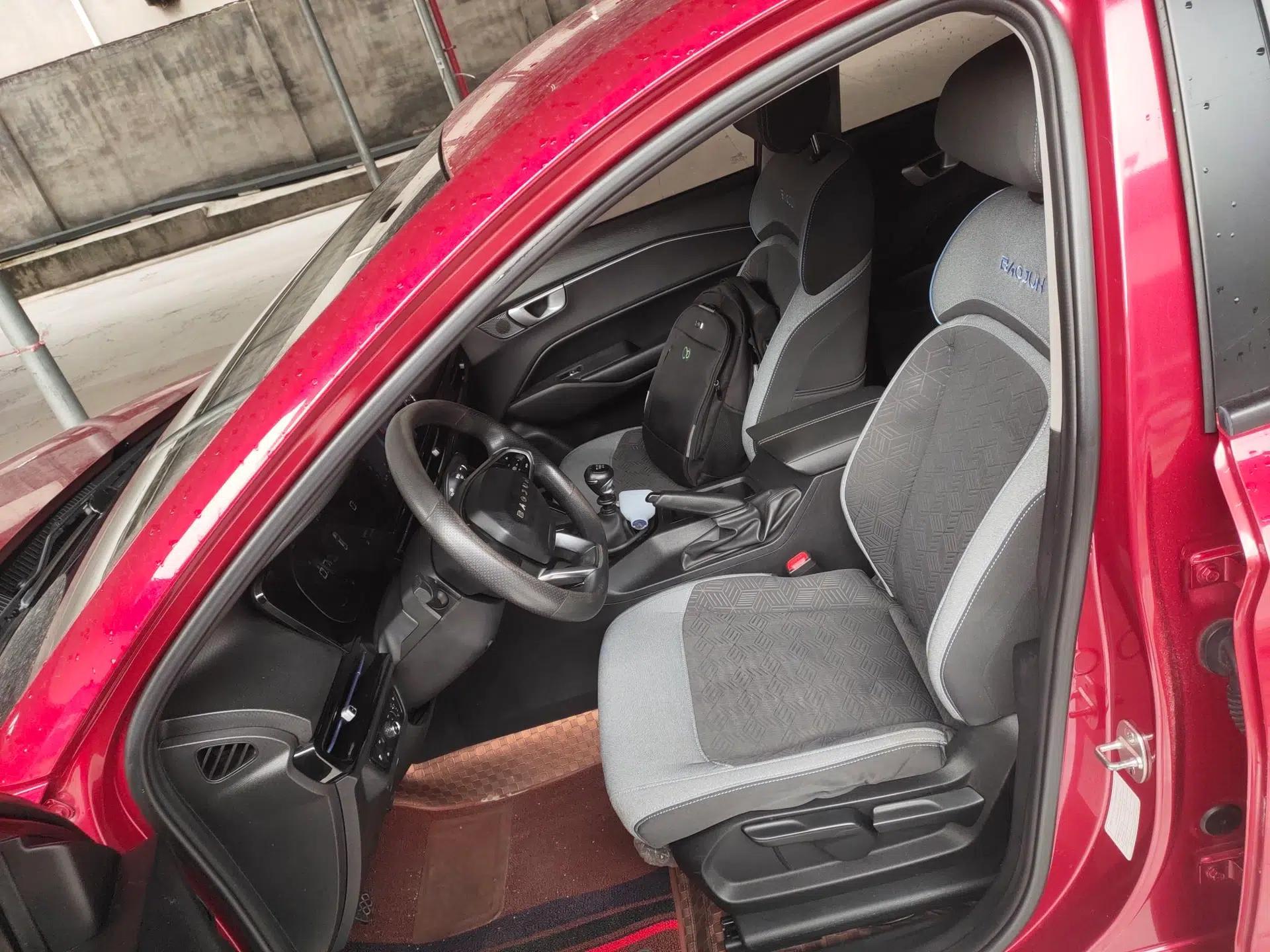 Baojun RC-6 2019 1.5T Manual Elite Version with 24-Hour Online Service — миниатюра 17