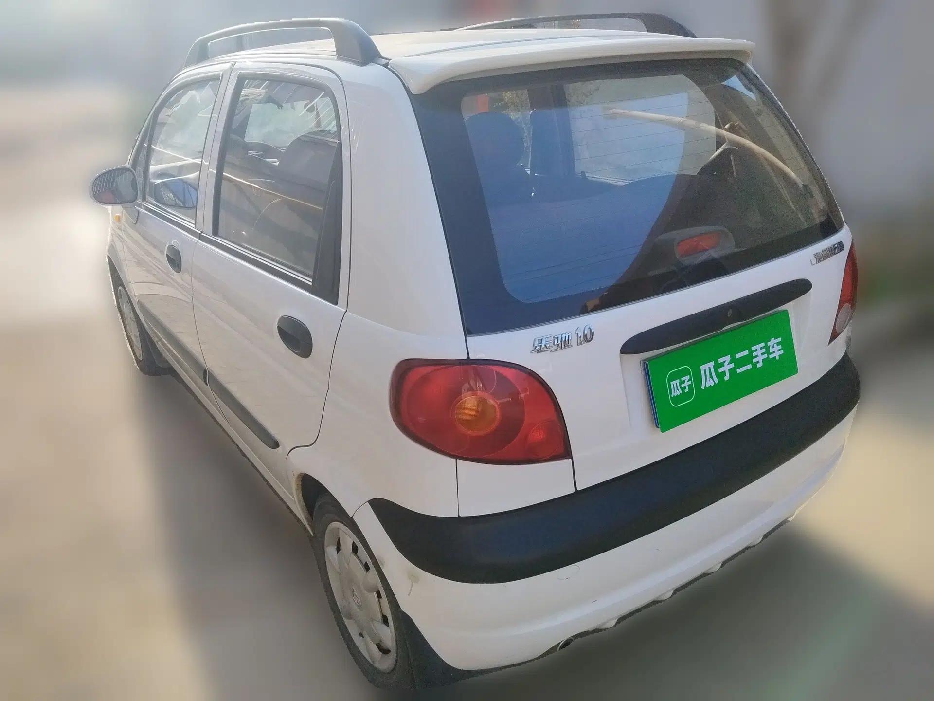 Baojun Lechi 2012 Revised 1.0L Manual P-TEC Standard Edition — миниатюра 4