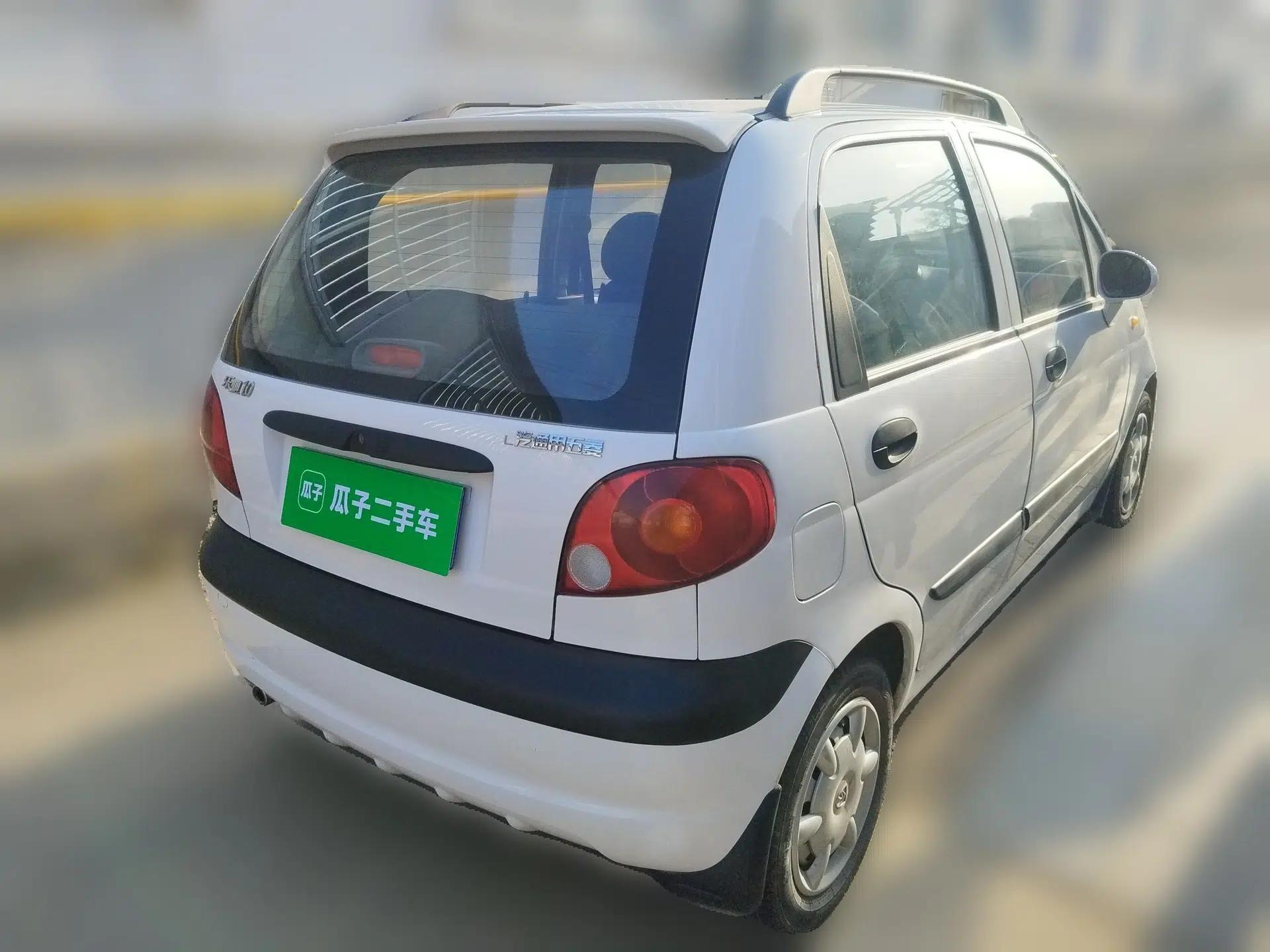 Baojun Lechi 2012 Revised 1.0L Manual P-TEC Standard Edition — миниатюра 6