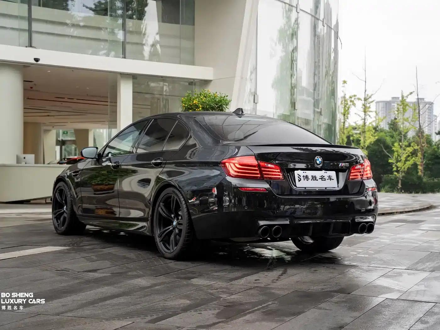 2014 BMW M5 — миниатюра 20
