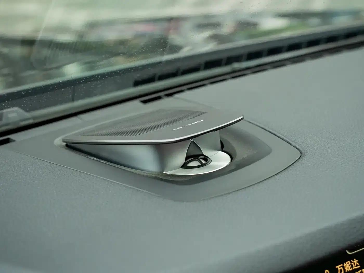 2014 BMW M5 — миниатюра 23