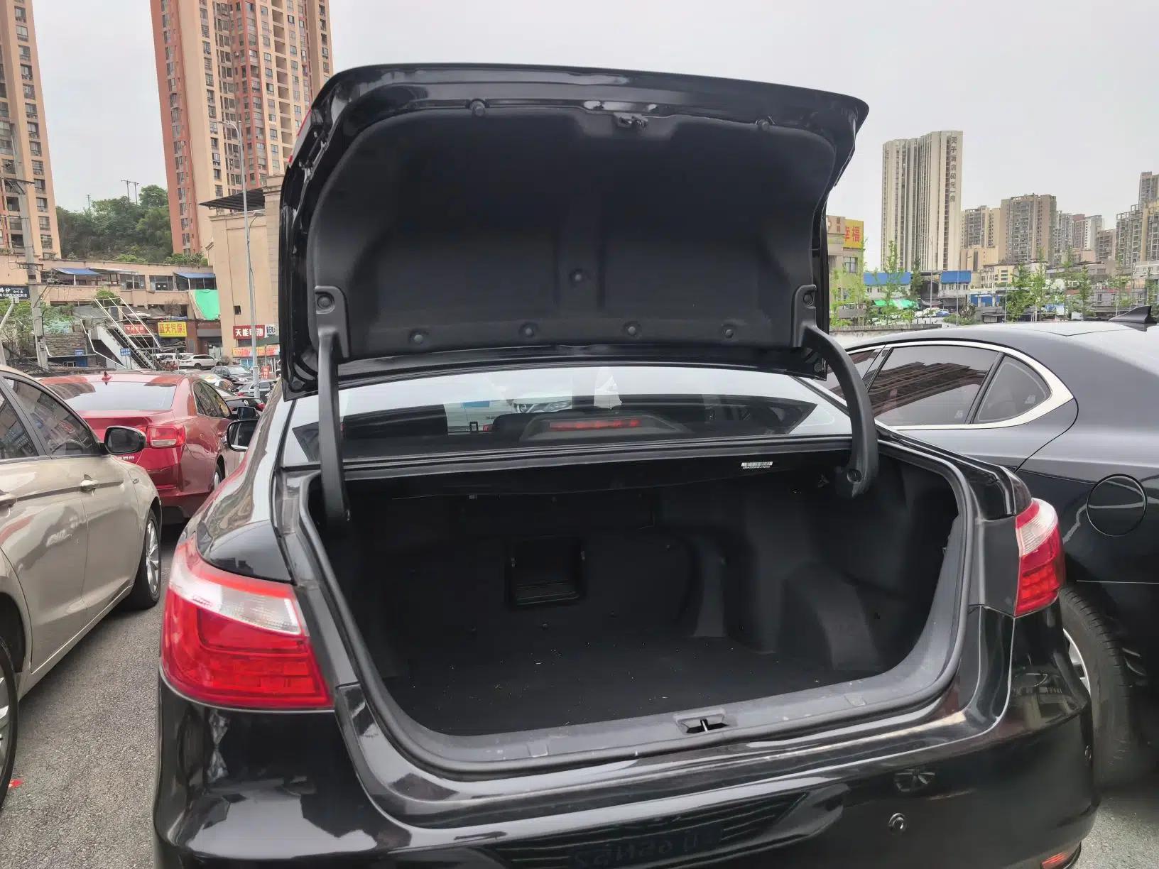 CHANGAN Raeton 2014 1.8T Automatic Prestige Anniversary Edition China IV Standard — миниатюра 22