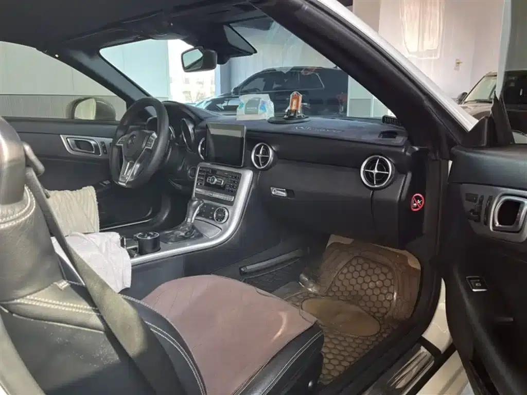 Mercedes-Benz SLK-Class 2011 SLK 200 Fashion Edition — миниатюра 18