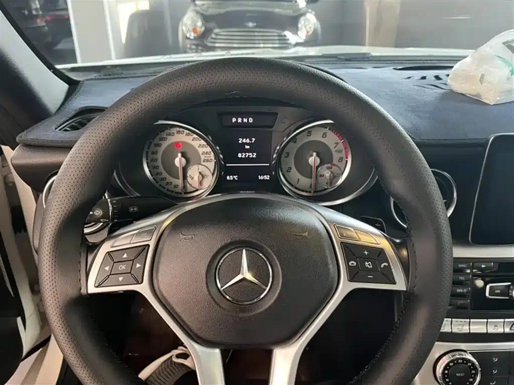 Mercedes-Benz SLK-Class 2011 SLK 200 Fashion Edition — миниатюра 3