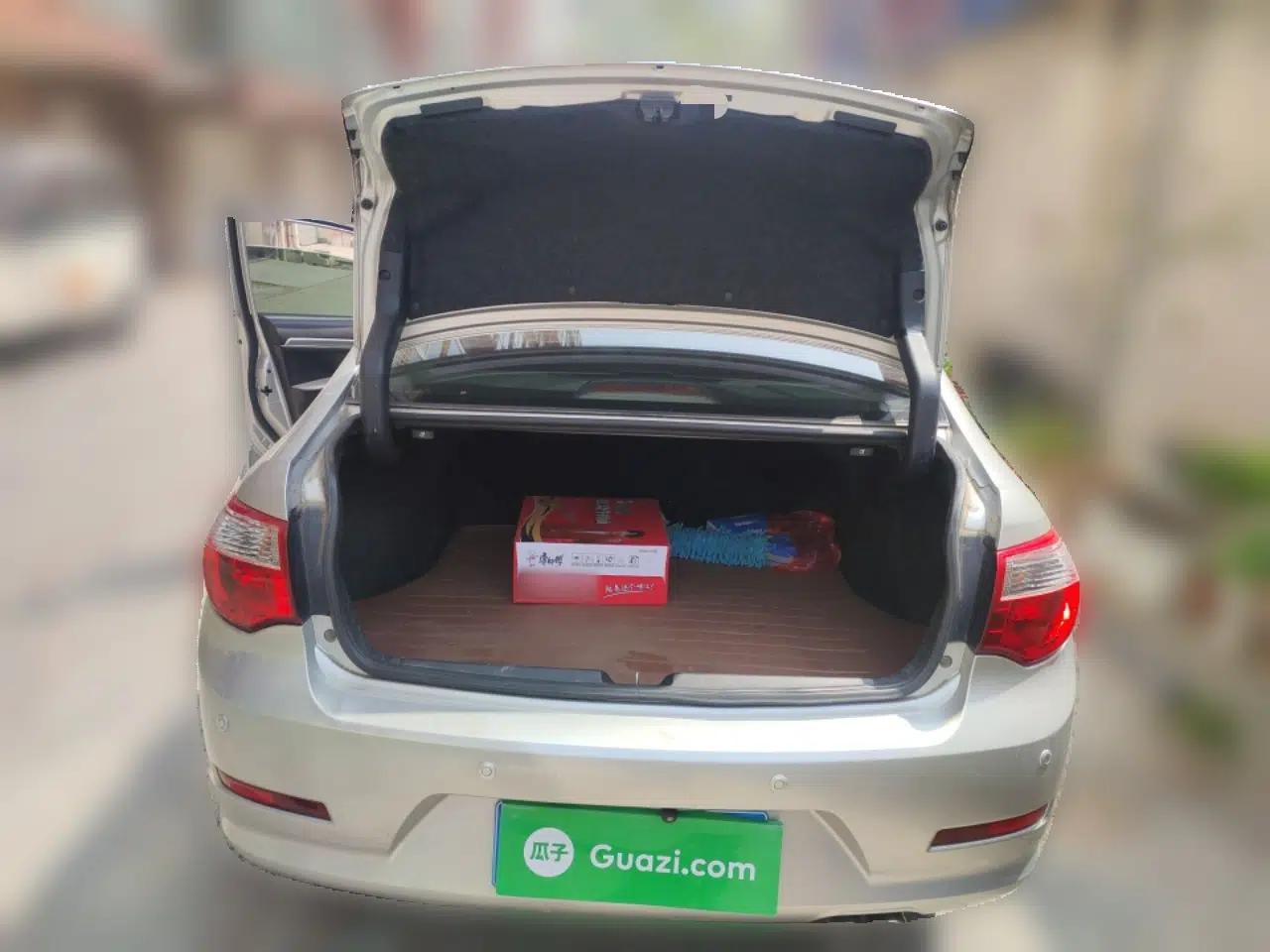 Great Wall C50 2012 1.5T Manual Fashion Edition — миниатюра 20