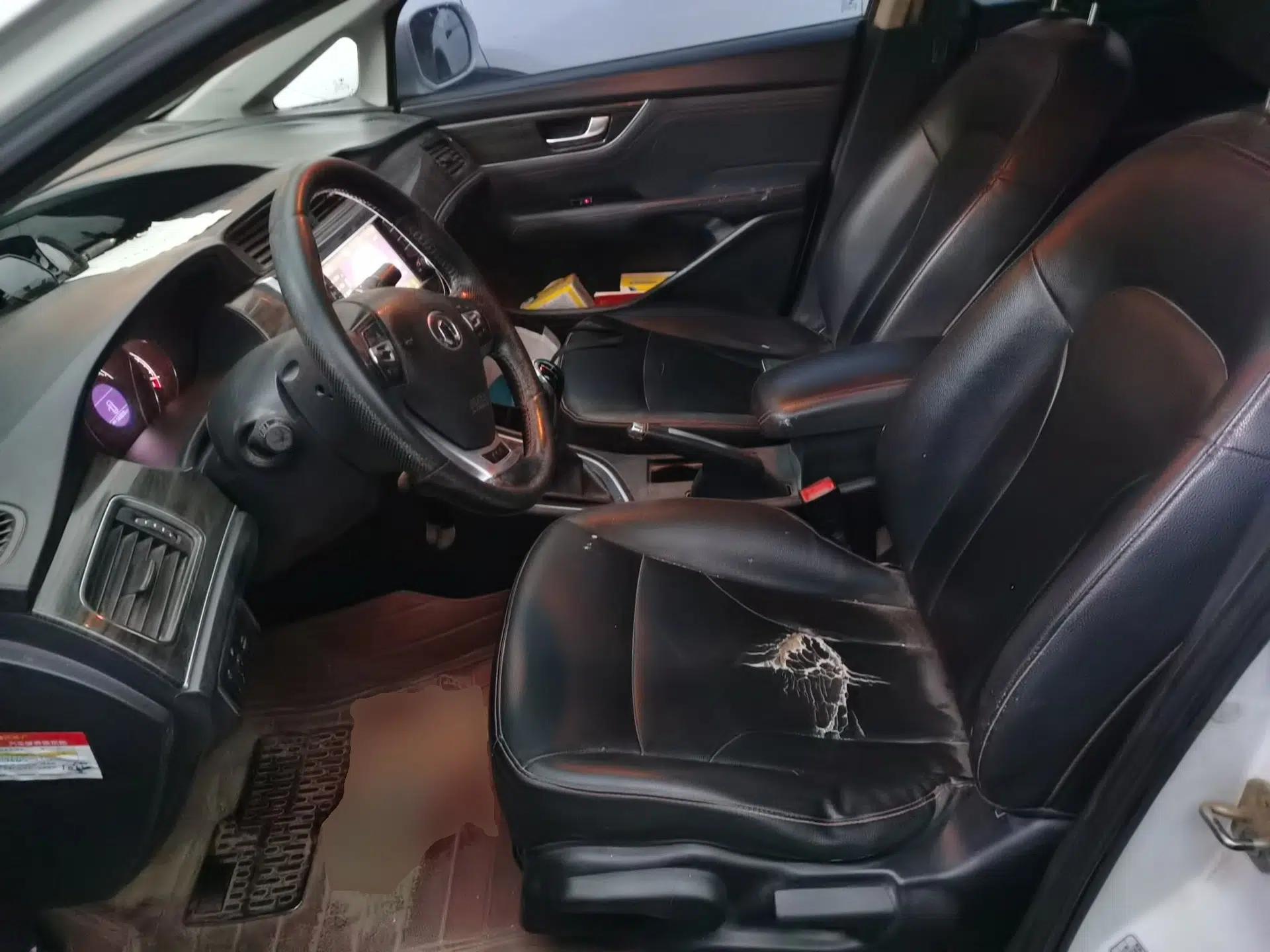 Great Wall C50 2014 Upgraded Model 1.5T Manual Comfort Version — миниатюра 16