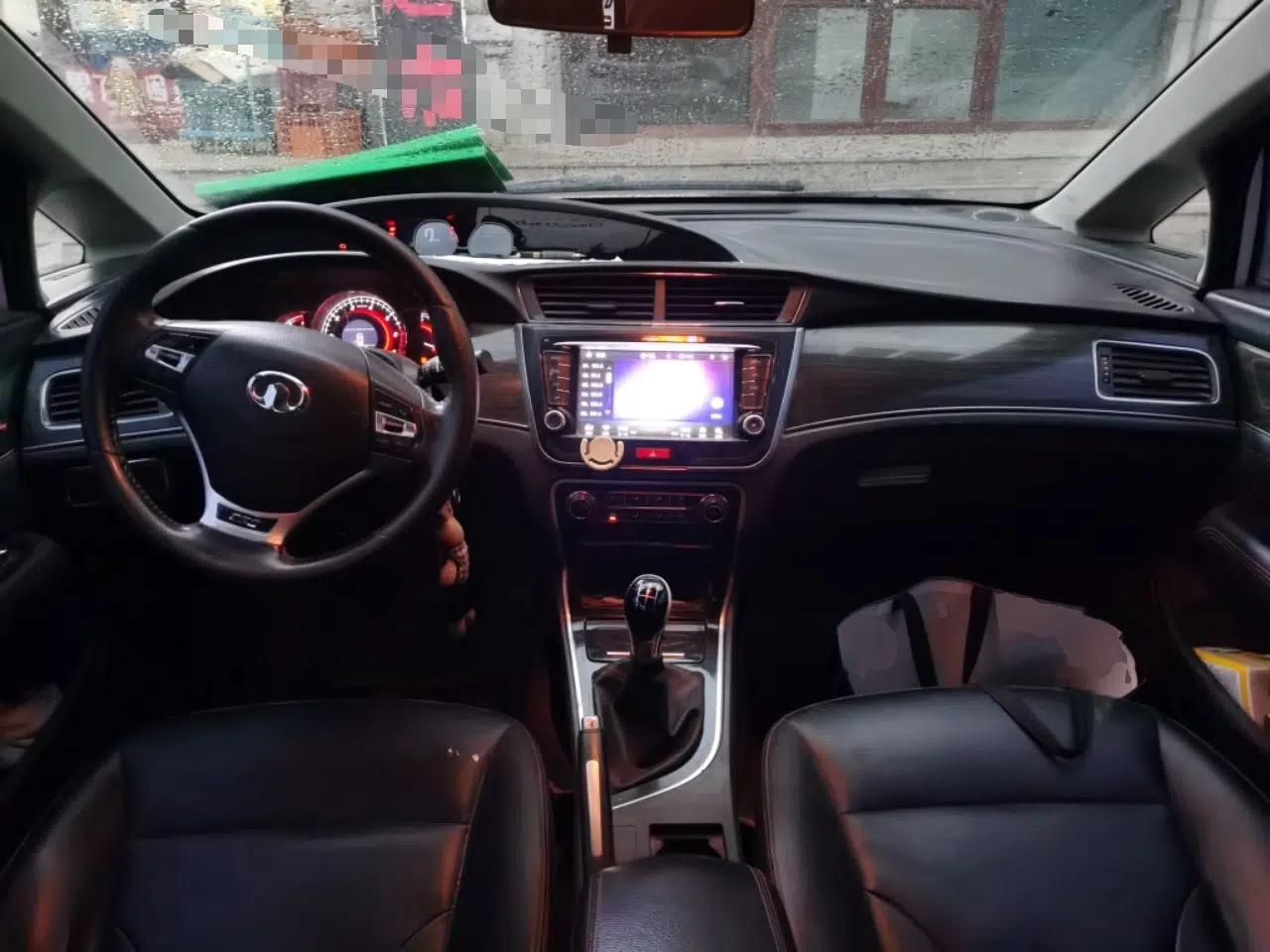 Great Wall C50 2014 Upgraded Model 1.5T Manual Comfort Version — миниатюра 10