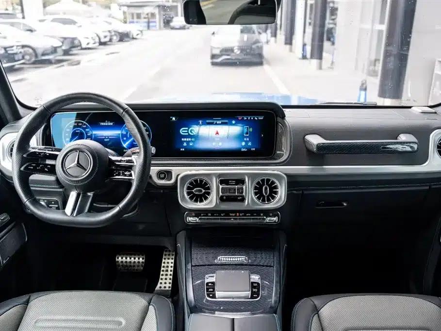 Mercedes-Benz G-Class PHEV 2025 G580 First Edition — миниатюра 14