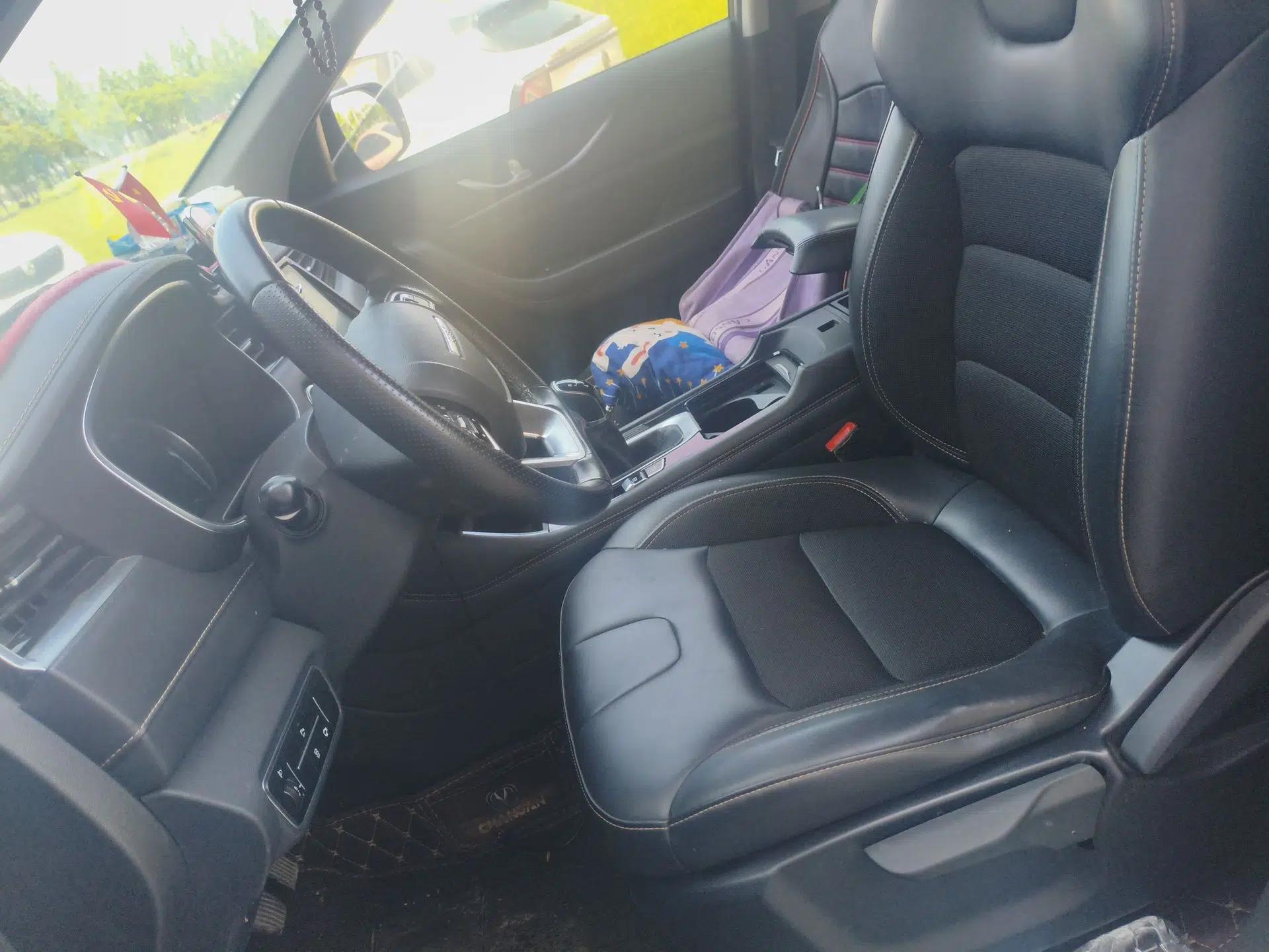 CHANGAN OSHAN COS1 2020 1.5T Manual Fashionable Smart Connectivity 7-Seater — миниатюра 16