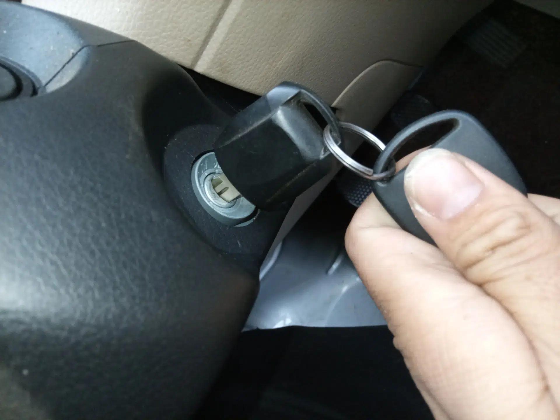 CHANGAN KUAYUE Xing V3 2023 1.3L Gasoline Standard Model 6-Seater Passenger Vehicle — миниатюра 9