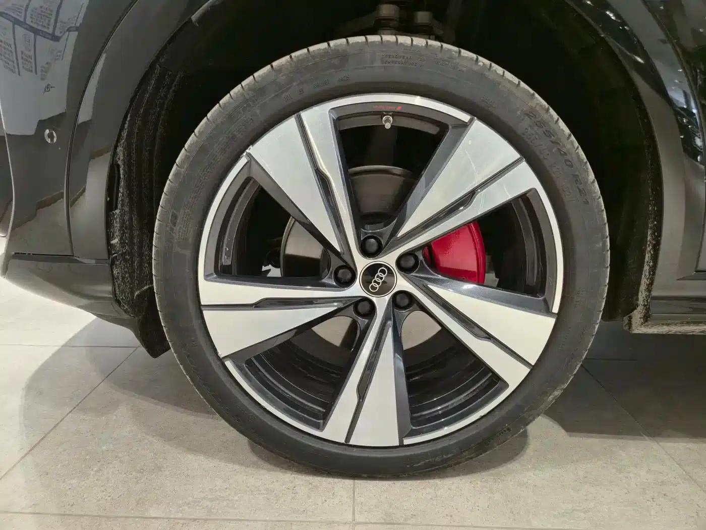 Audi Q5L 2026 2.0T Intelligent Hybrid Premium Edition — миниатюра 25