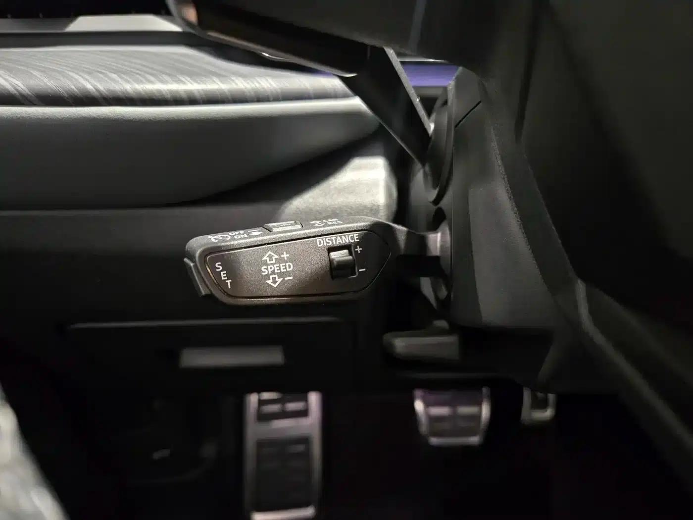 Audi Q5L 2026 2.0T Intelligent Hybrid Premium Edition — миниатюра 10