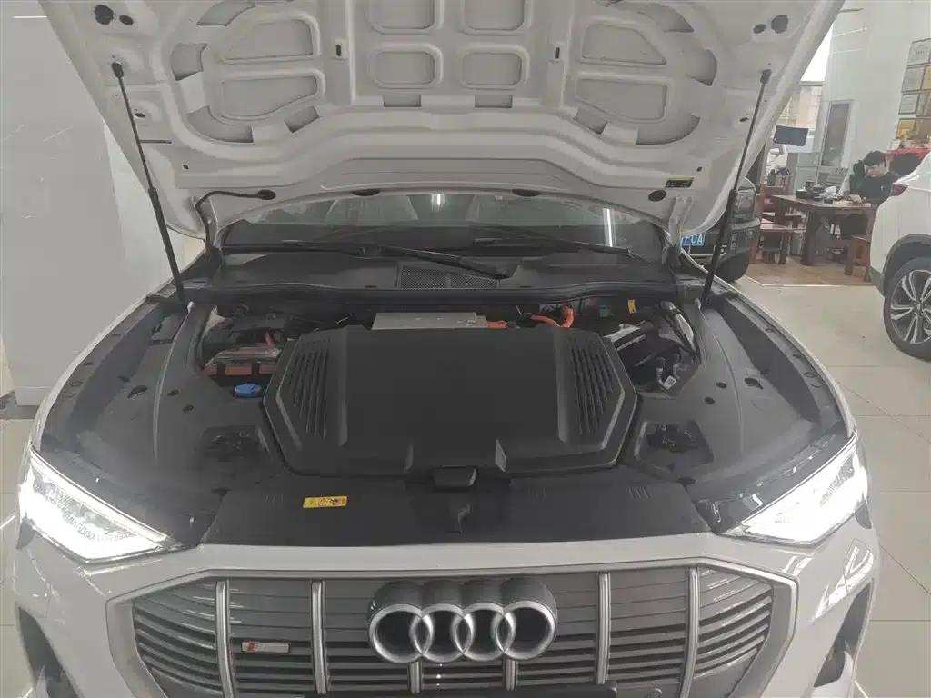 Audi e-tron 2021 50 quattro Luxury — миниатюра 20