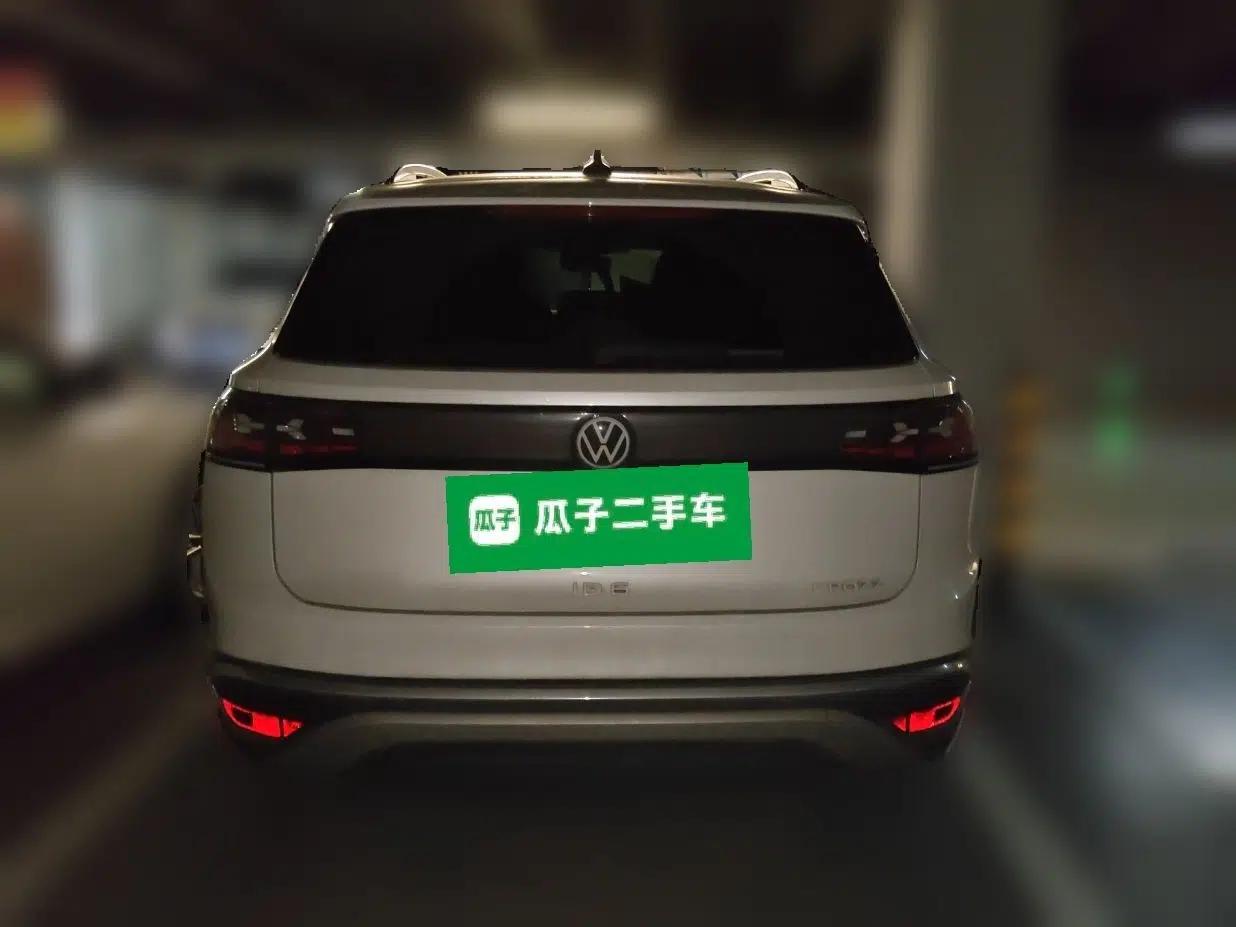 Volkswagen ID.6 CROZZ 2021 Revised Version Long-Range PRO Edition — миниатюра 5