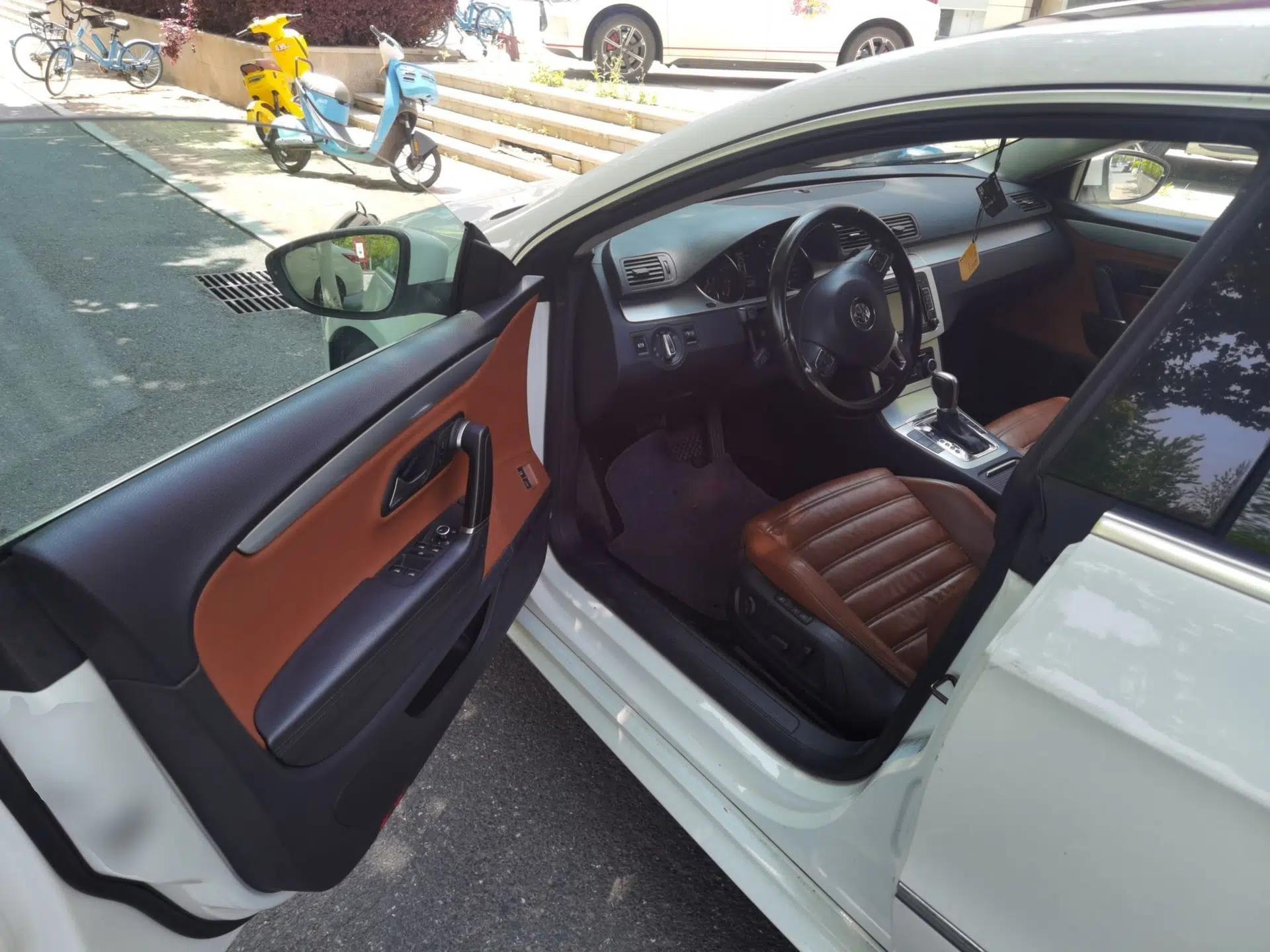 Volkswagen CC 2009 3.6 FSI Top-Trim Version — миниатюра 17