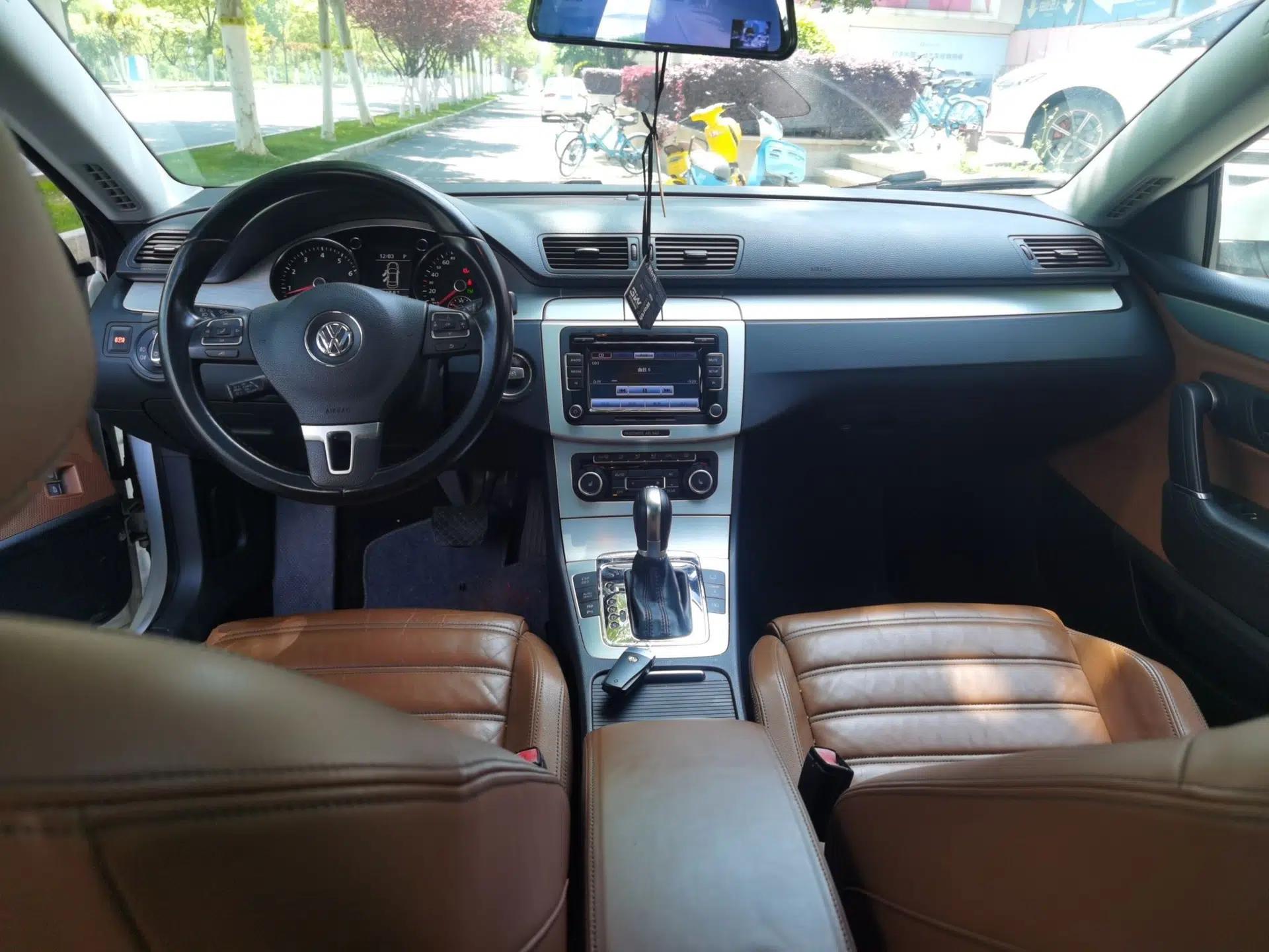 Volkswagen CC 2009 3.6 FSI Top-Trim Version — миниатюра 10