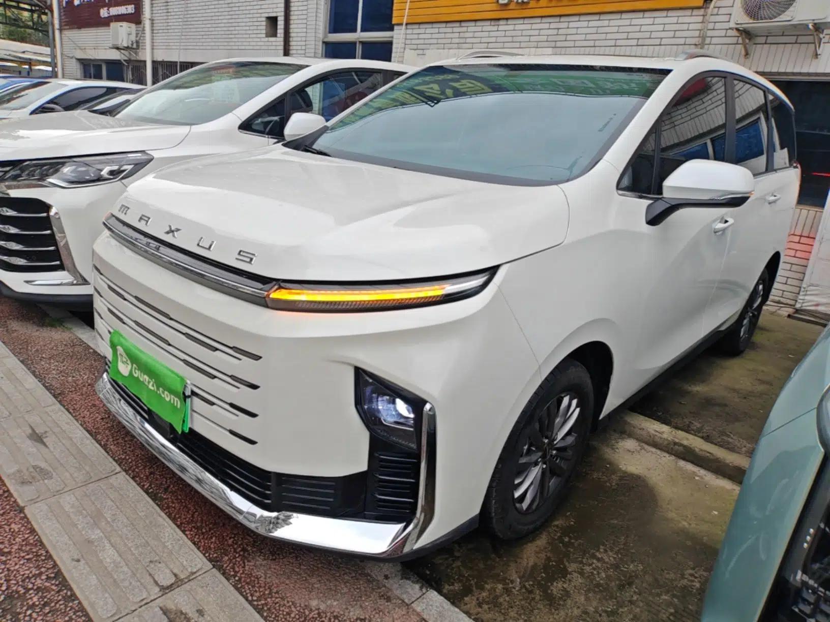 SAIC MAXUS G50 PHEV 2025 Leading Edition — миниатюра 1