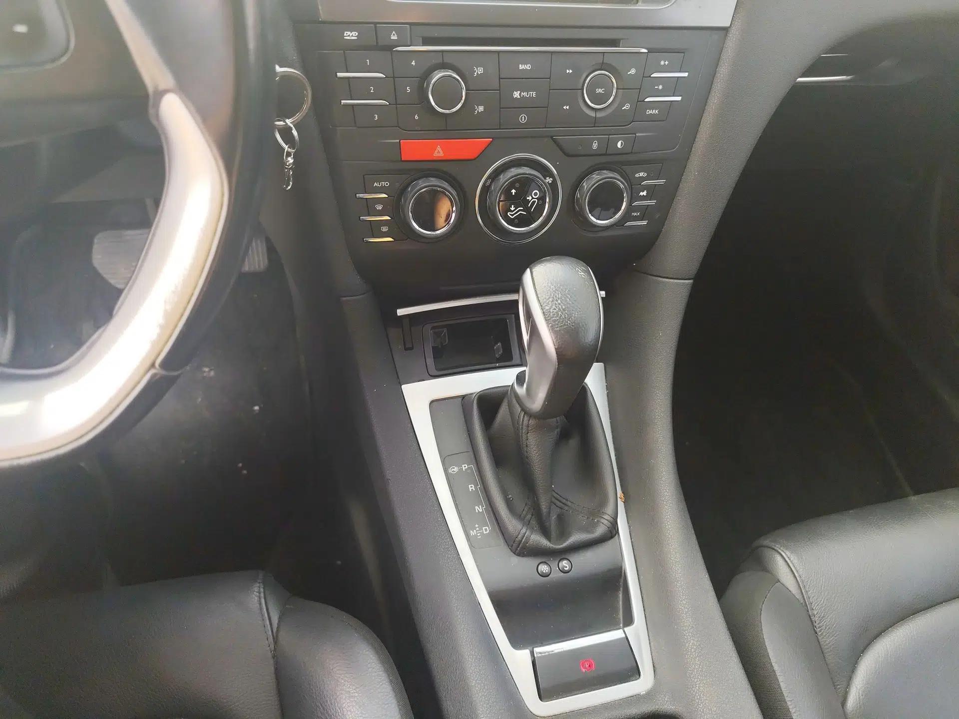 DS 5LS 2014 1.6T Elegant Version THP160 — миниатюра 16