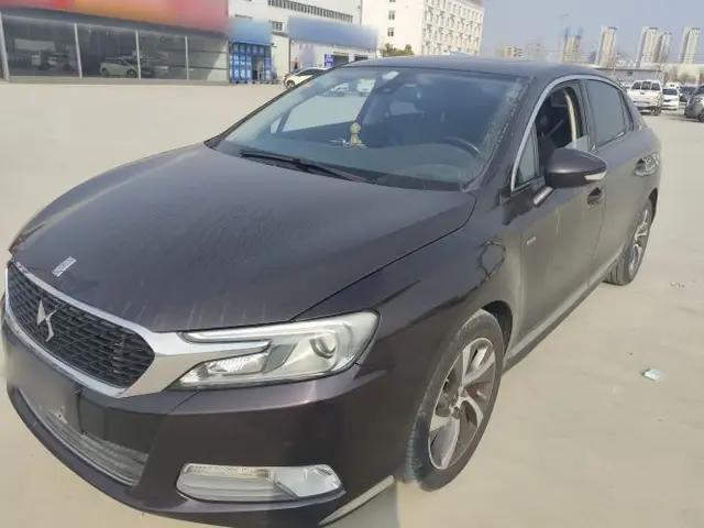 DS 5LS 2014 1.6T Elegant Version THP160