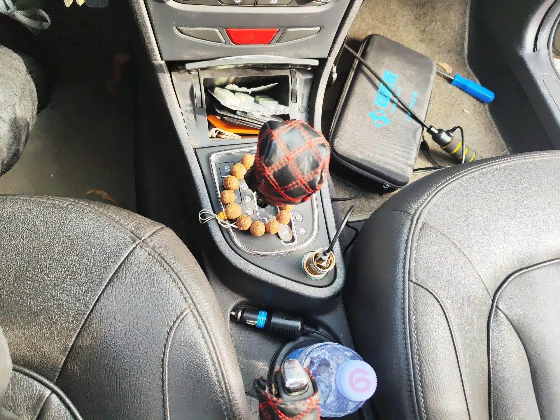 Dongfeng Aeolus H30 2012 1.6L Automatic Prestige Model — миниатюра 15