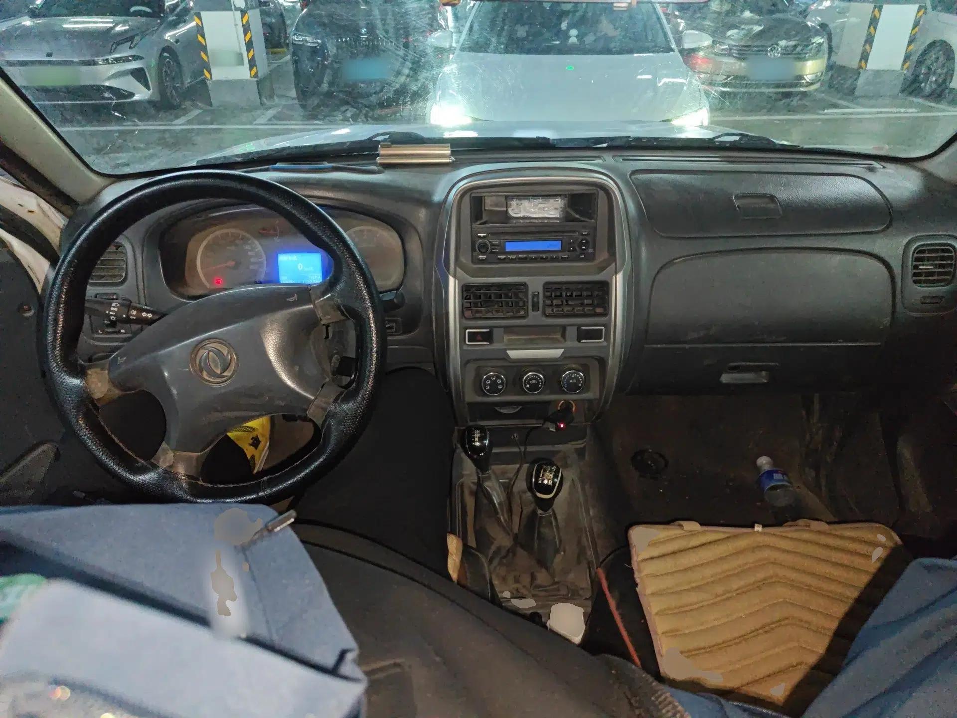 Dongfeng Ruichi 2015 2.4L Elite Edition Gasoline 4x4 Standard Trim ZG24 — миниатюра 10