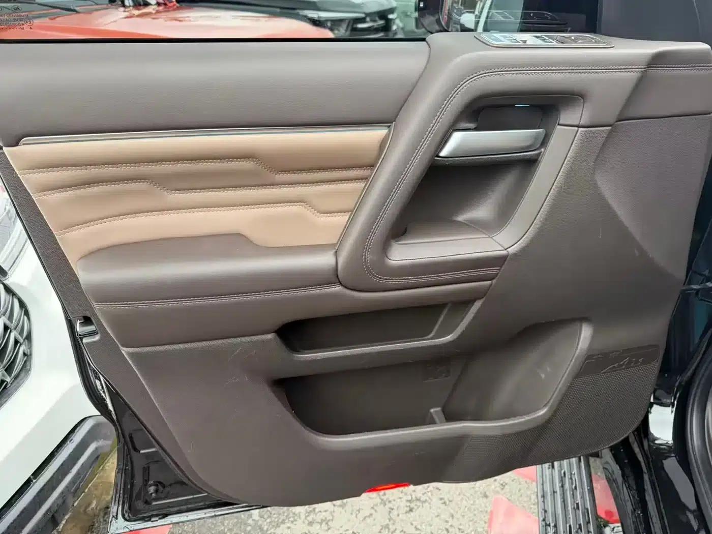 Beijing BJ60 2022 2.0T Eleventh Edition, Five-Seater — миниатюра 7