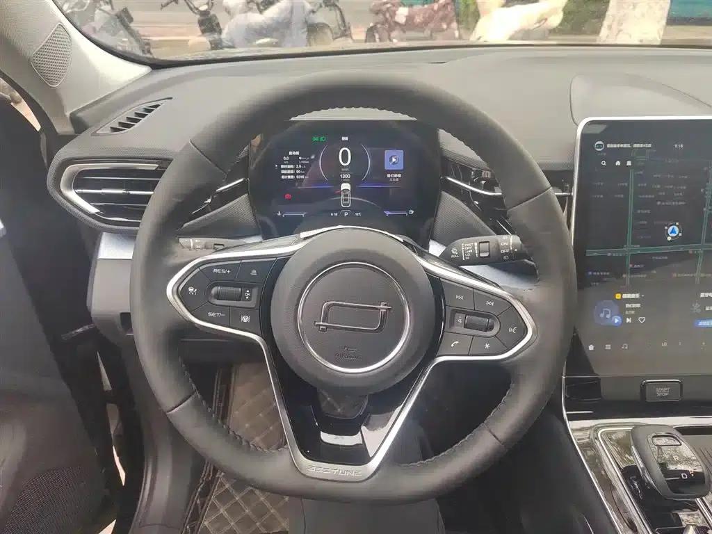 Bestune T90 2023 1.5T DCT Automatic Luxury Edition — миниатюра 11