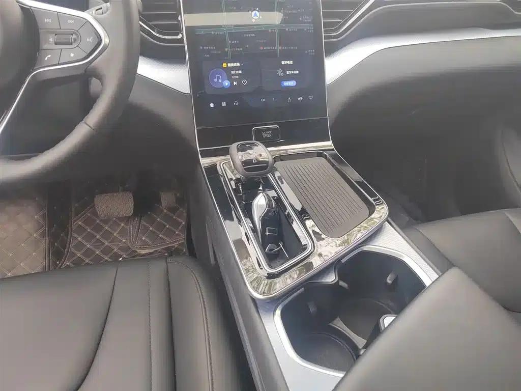 Bestune T90 2023 1.5T DCT Automatic Luxury Edition — миниатюра 14