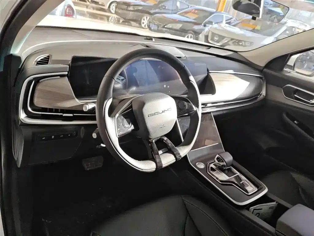 Beijing X7 2025 1.5TD DCT Enjoy Edition — миниатюра 3