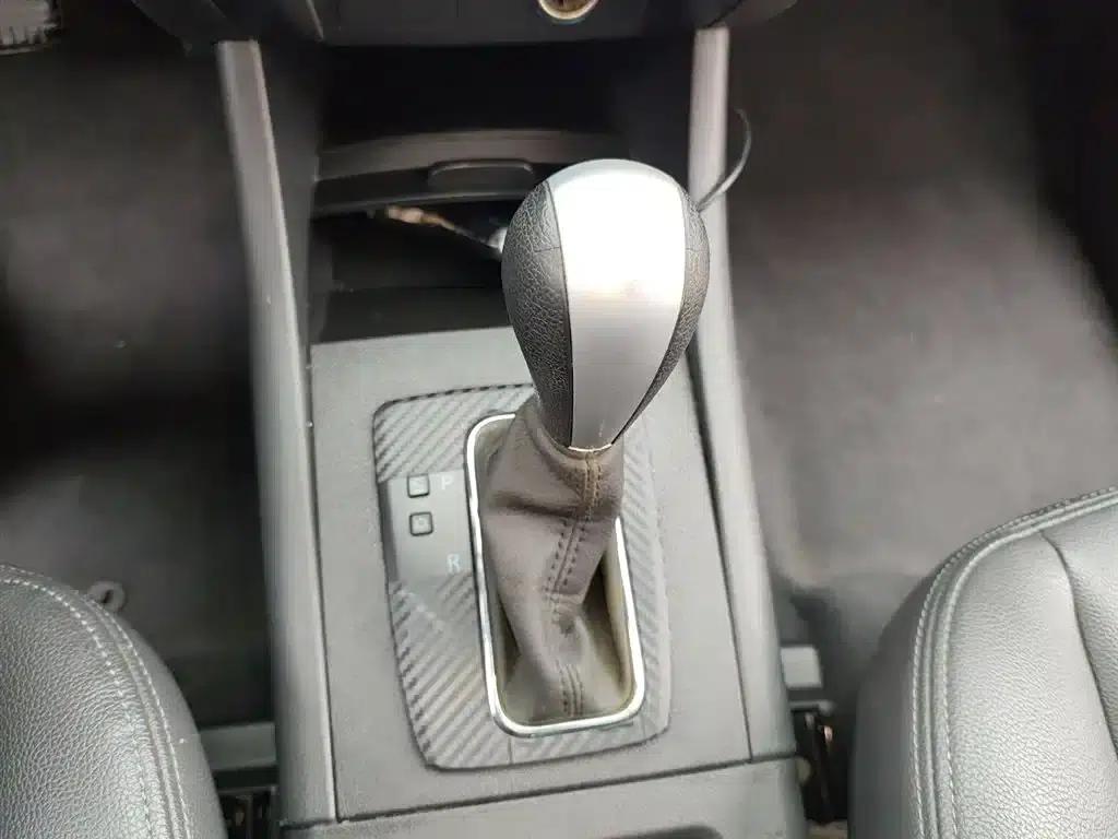 2015 Senova X65 2.0T Automatic Elite — миниатюра 14