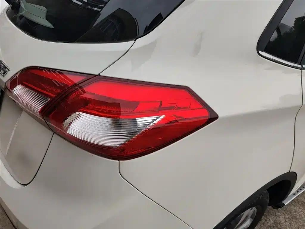2015 Senova X65 2.0T Automatic Elite — миниатюра 8