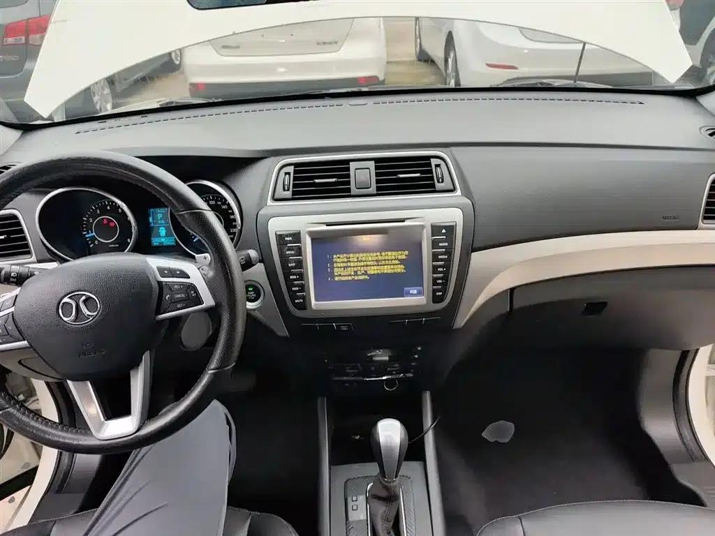 2015 Senova X65 2.0T Automatic Elite — миниатюра 10