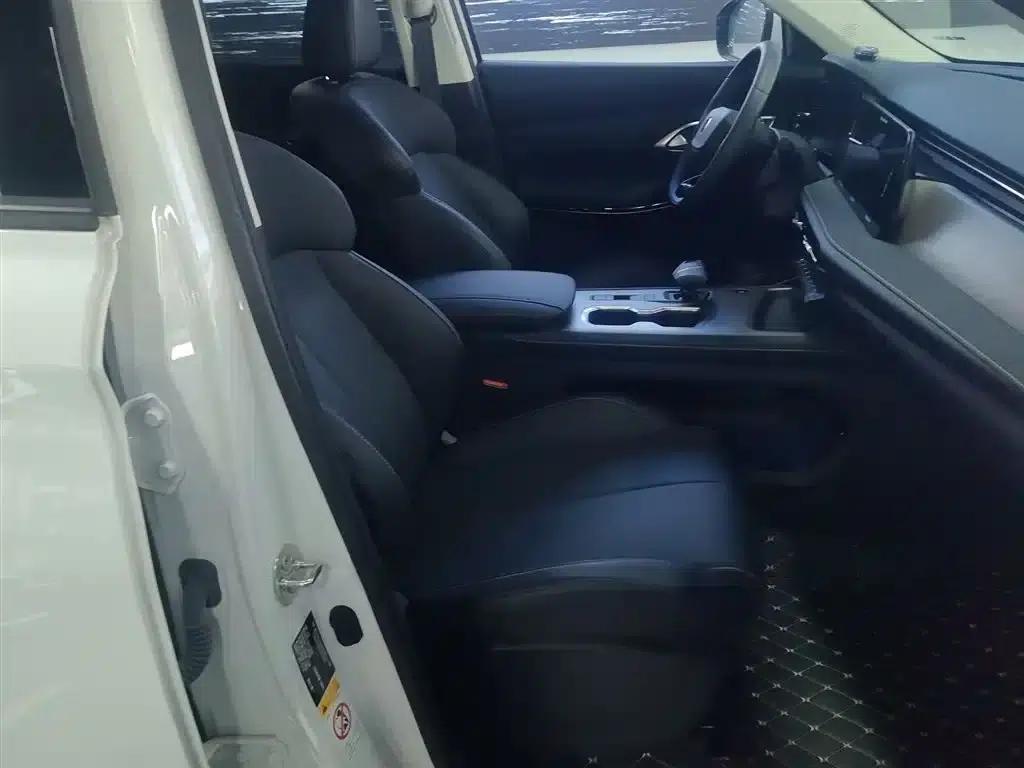 Changan X7 PLUS 2024 1.5T Automatic Premium 7-seater — миниатюра 25