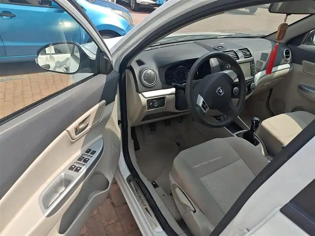 Yuexiang V5 2012 1.5L Manual Sport (National IV Emission Standard) — миниатюра 16