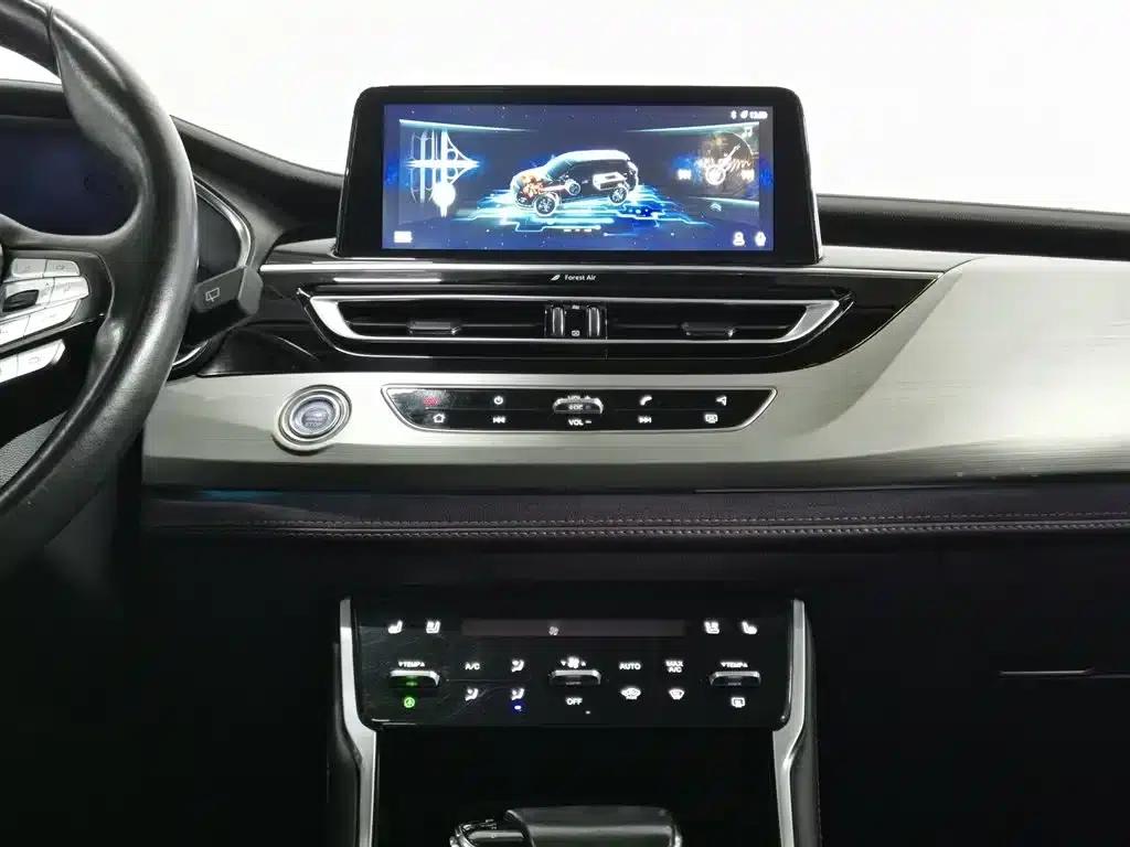 Changan CS75 New Energy 2018 1.5T PHEV Navigator Edition — миниатюра 12