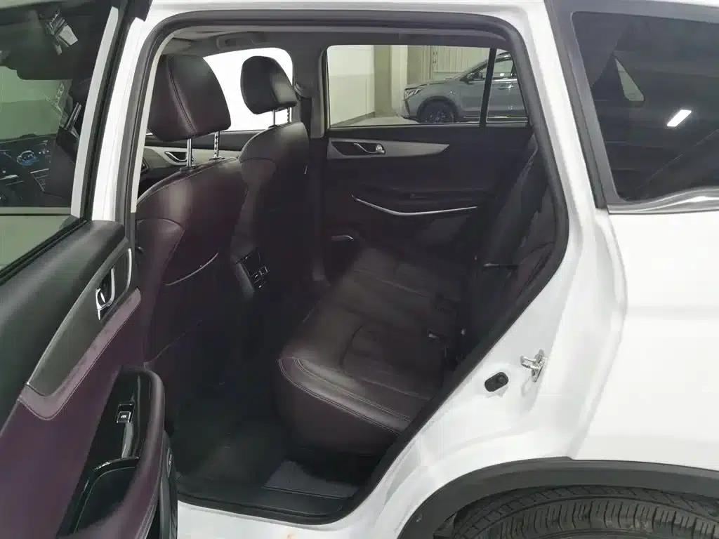 Changan CS75 New Energy 2018 1.5T PHEV Navigator Edition — миниатюра 15