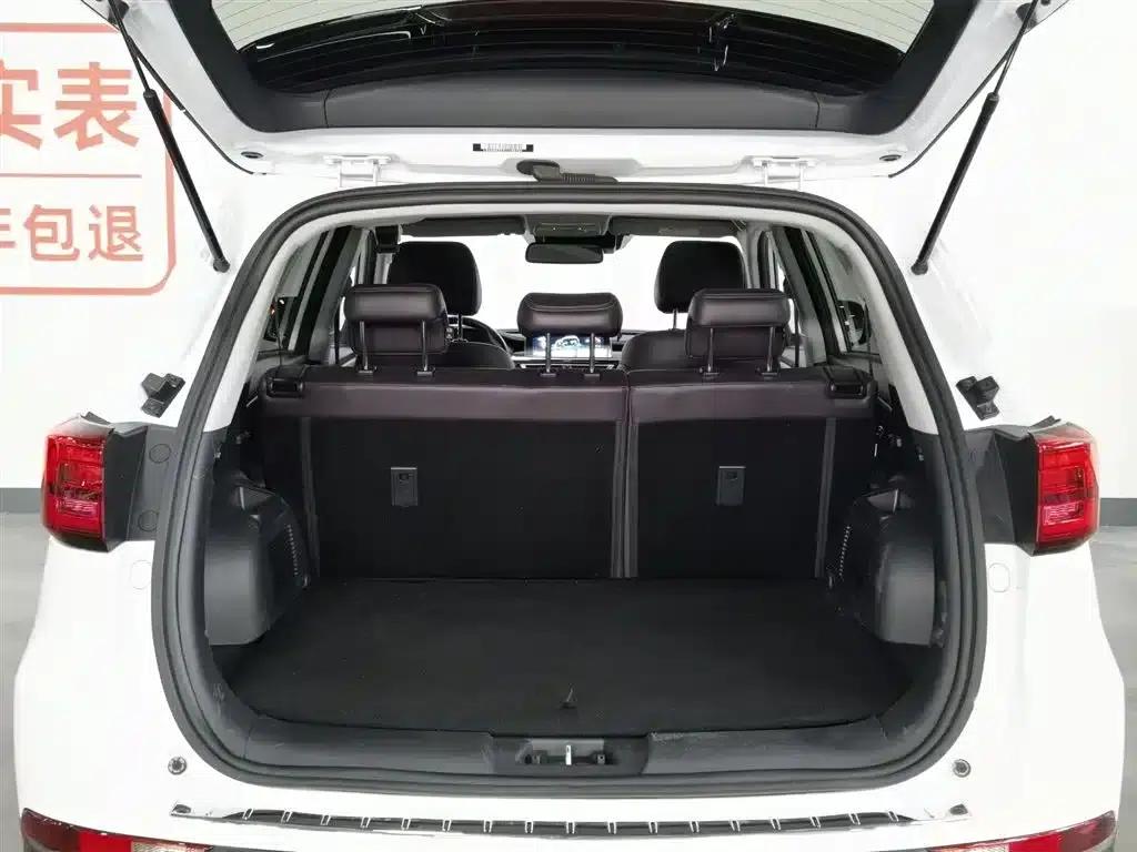 Changan CS75 New Energy 2018 1.5T PHEV Navigator Edition — миниатюра 16