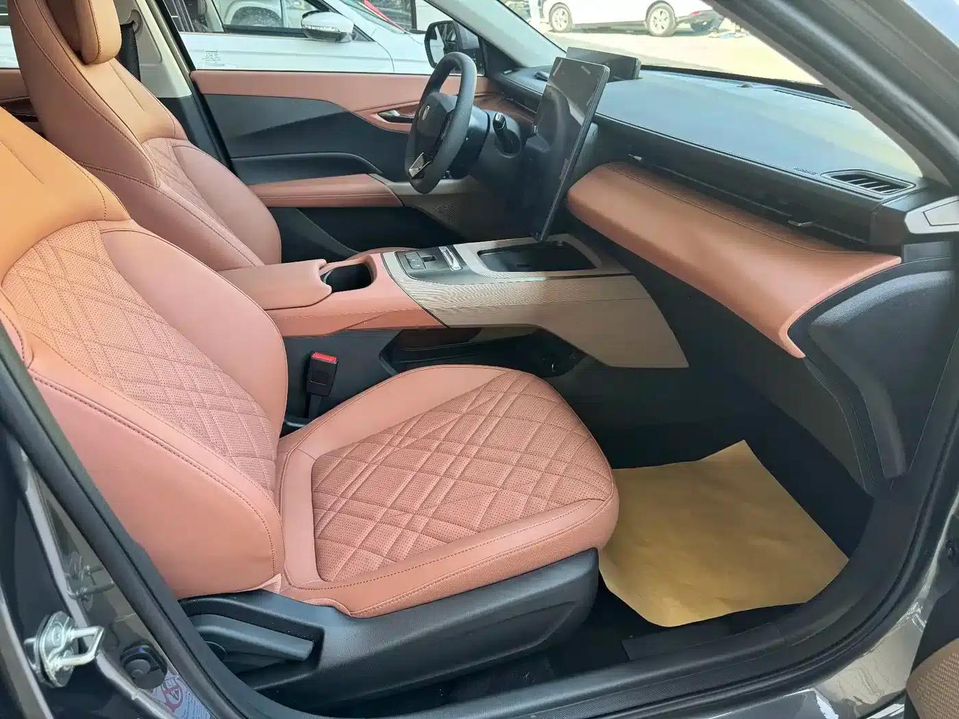 Changan Eado PHEV 2025 Smart Blue Whale 145KM Battleship Edition — миниатюра 5