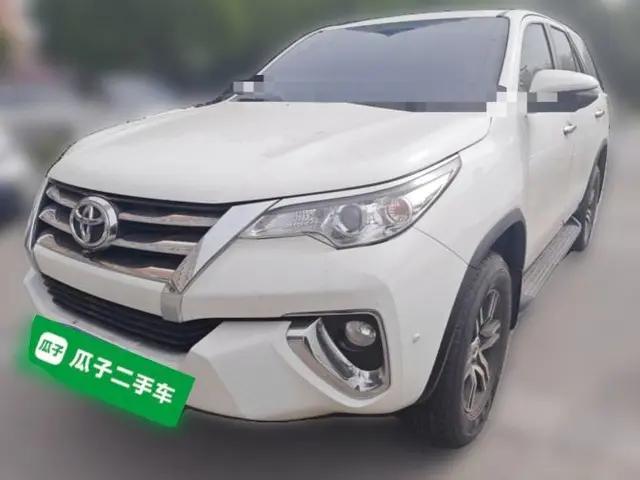 Toyota Fortuner 